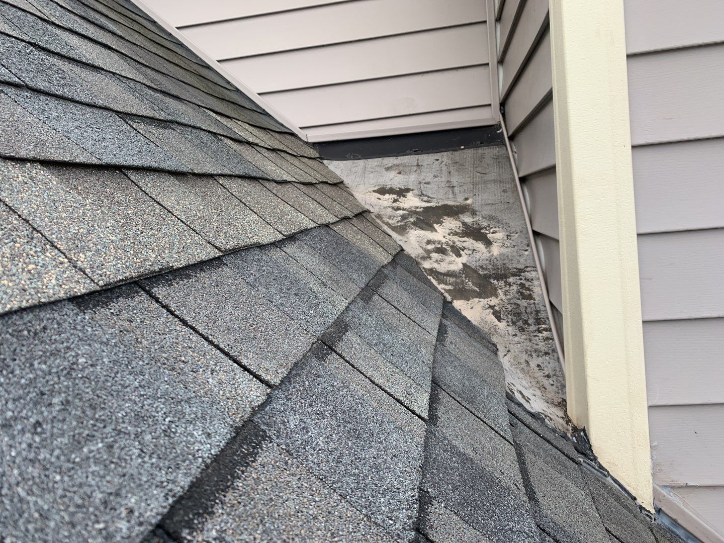 Residential Re Roof / Repair by American Roofing NC