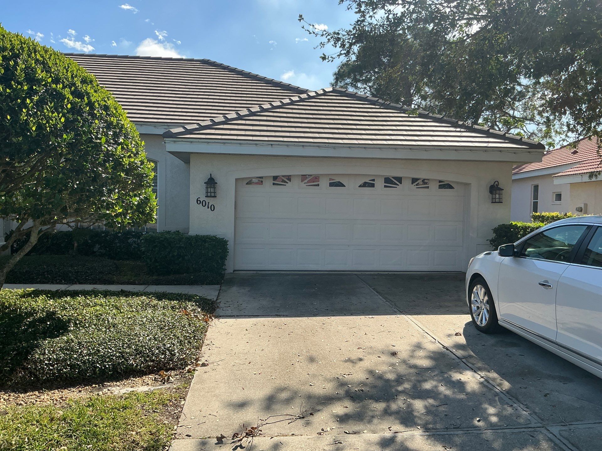 Gutter Cleaning using gutter cleaning in Sarasota FL by Gutter Professors