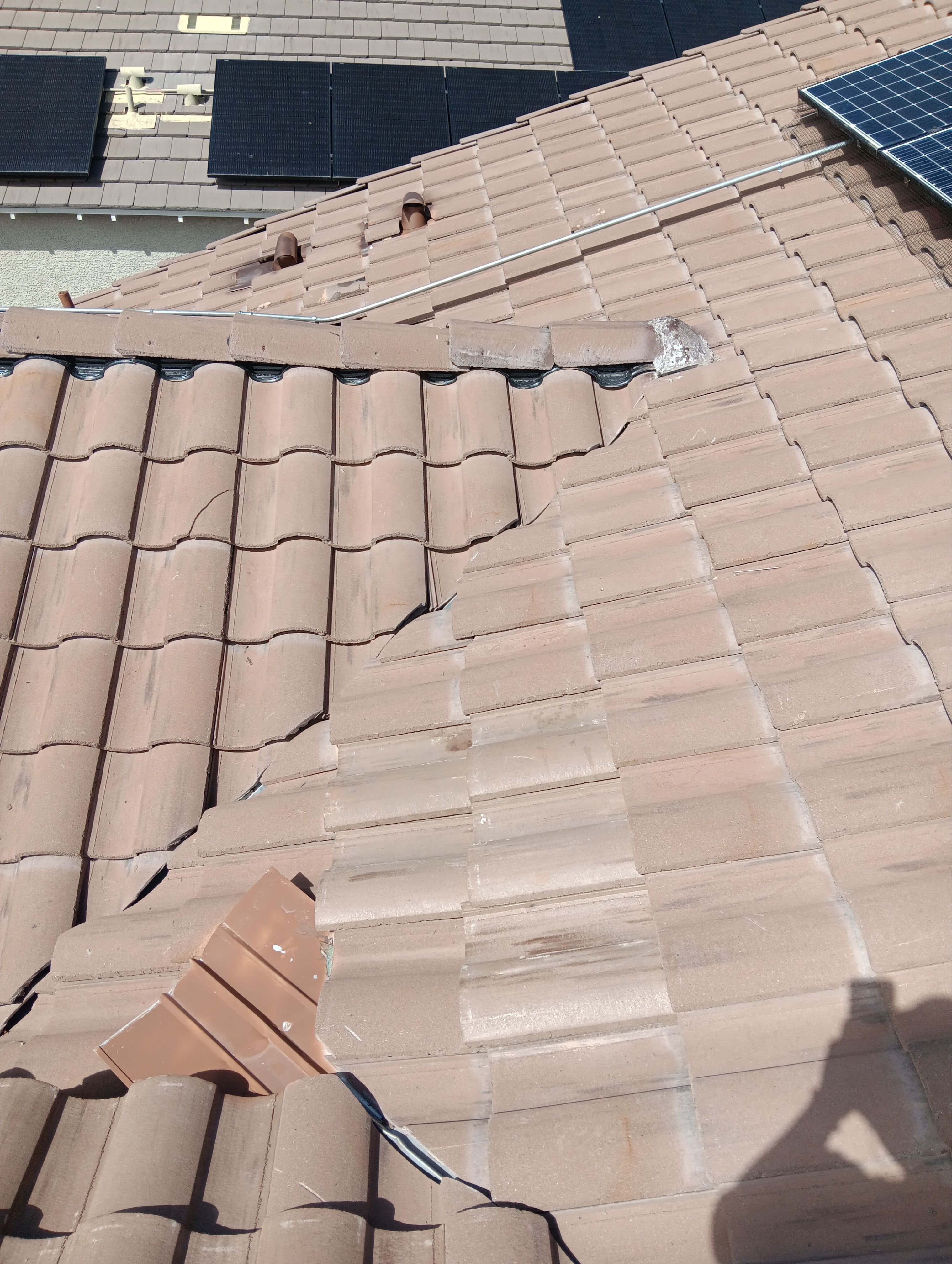 Brown Blend Concrete Tile by Reimagine Roofing
