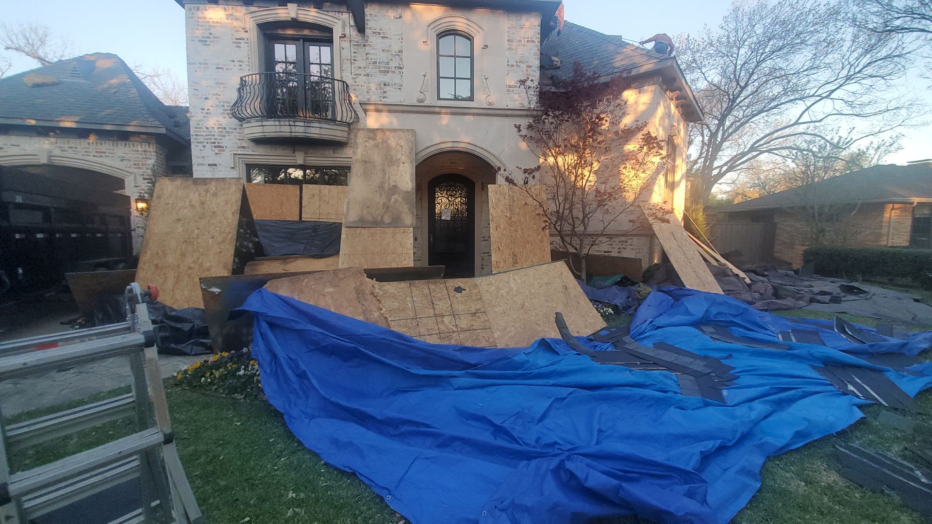 Project in Dallas by Armor Roofing | Exteriors