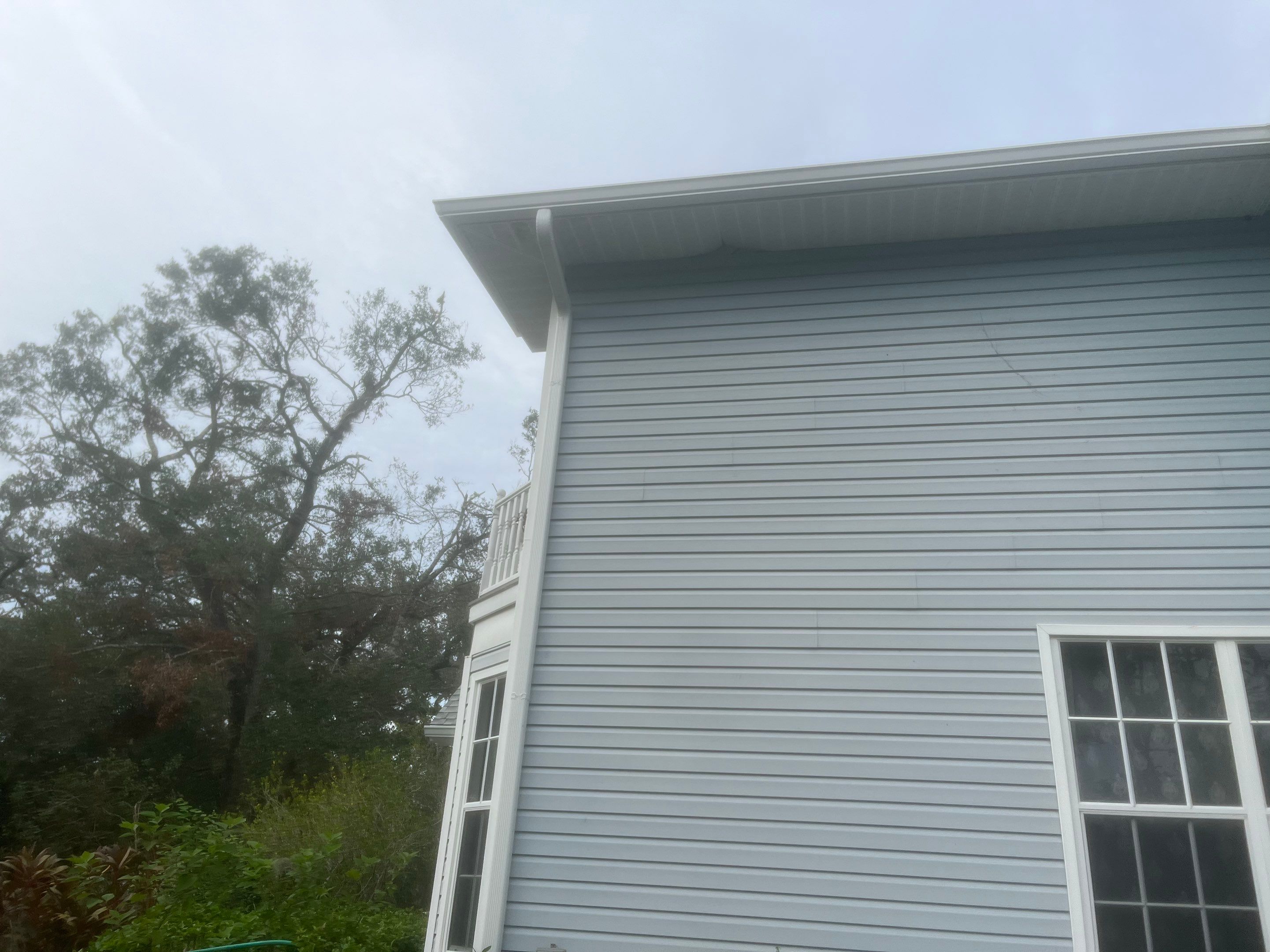 6-inch Seamless Gutters Installed in Bradenton FL by Gutter Professors