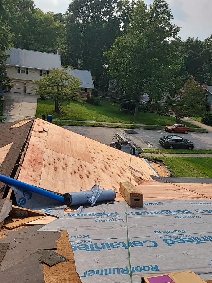 Alexandria: CertainTeed Landmark Pro Architectural Shingles in Max Def Shenandoah by RM Banning, Inc.