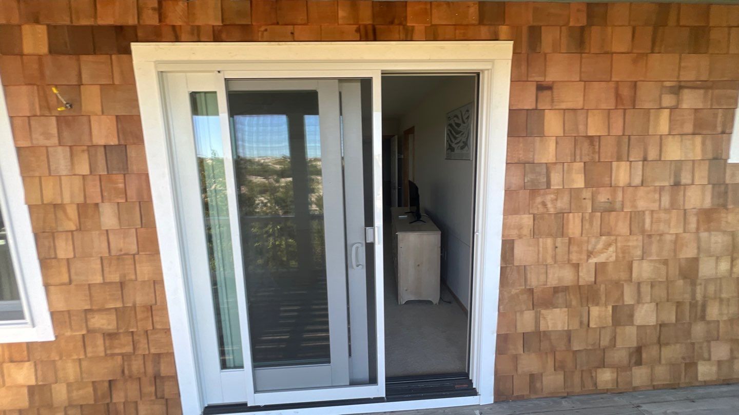 Carolina Clipper Full Exterior Project by Gallop Roofing & Remodeling, Inc.