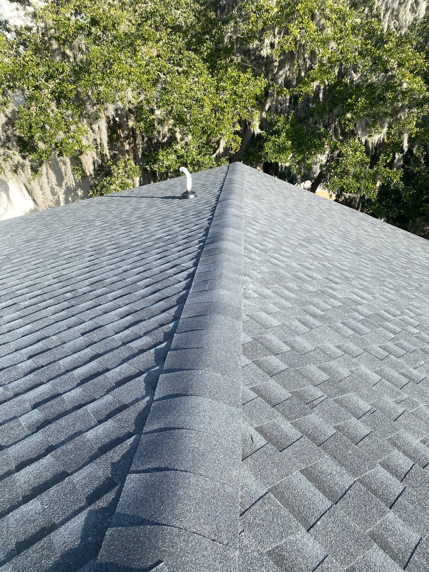 GAF HDZ - Charcoal by Linta Roofing Inc
