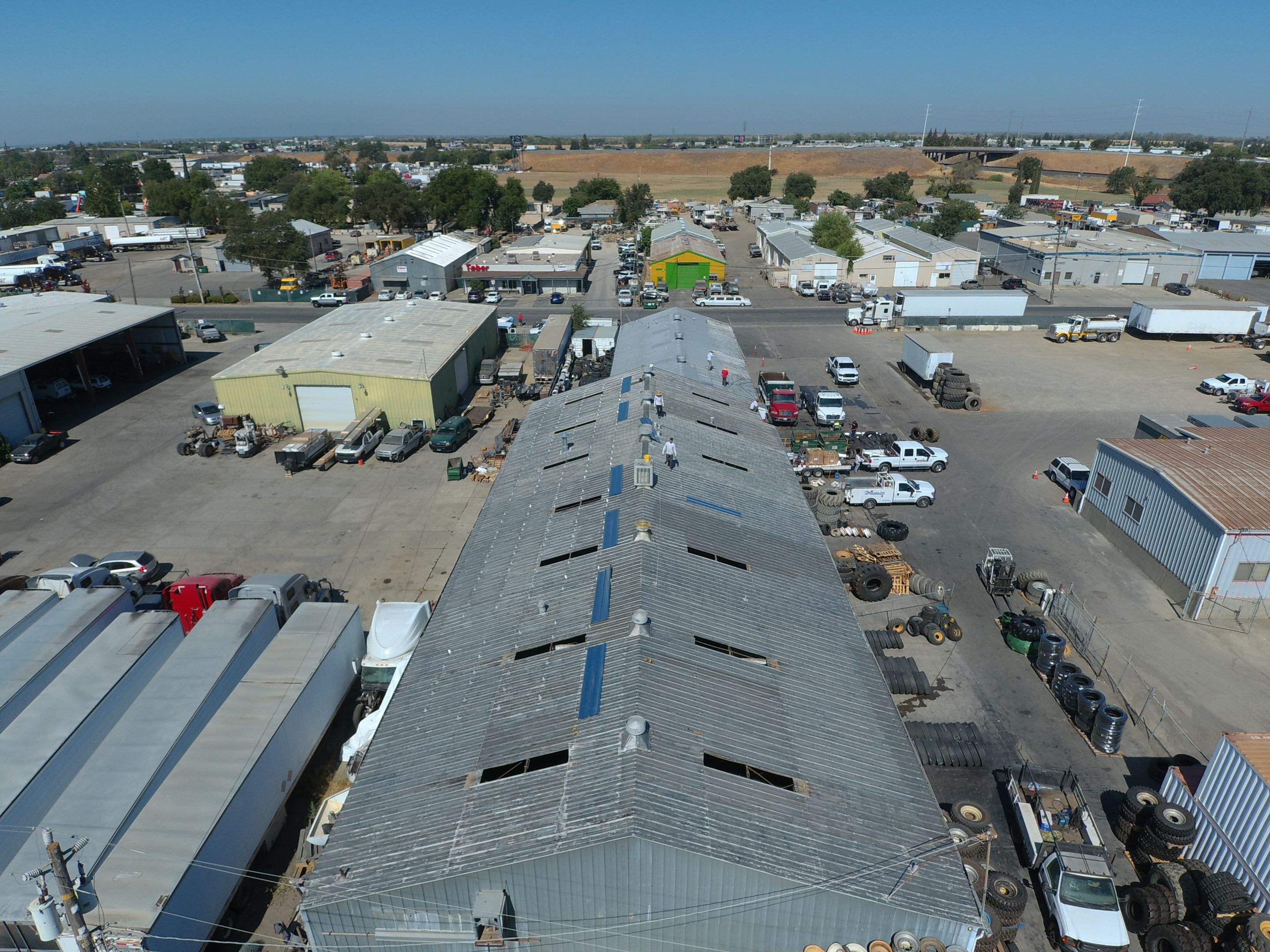 MR Roofing system using Conklin Benchmark/PUMA XL fabric and coating by Straight Edge Roofing Inc