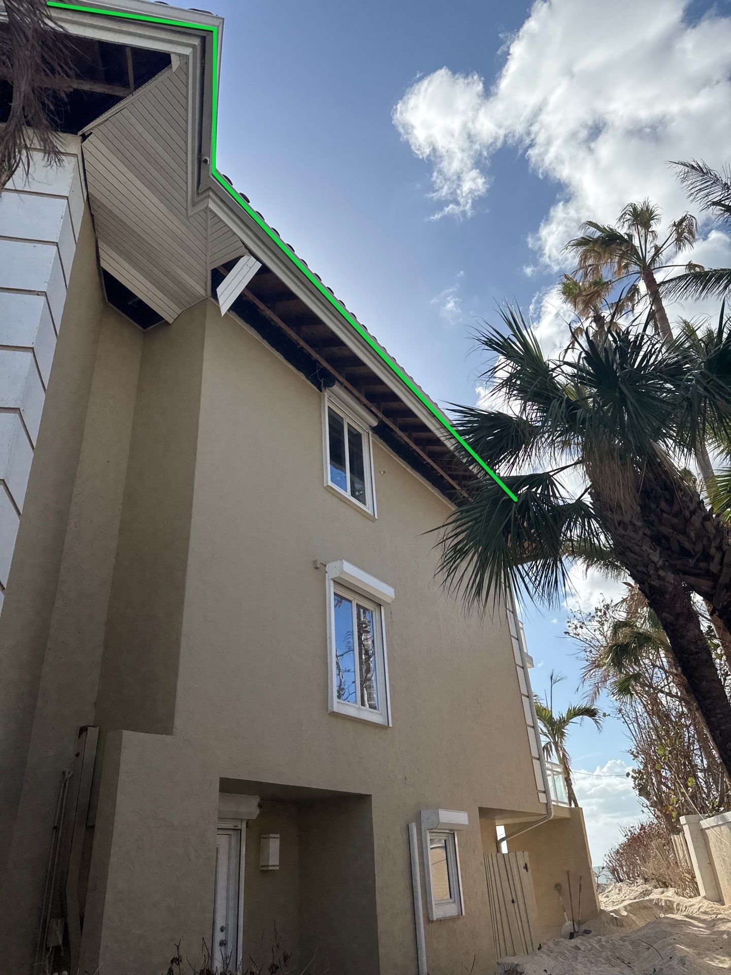 7-Inch Seamless Gutters Installation in Nokomis FL by Gutter Professors