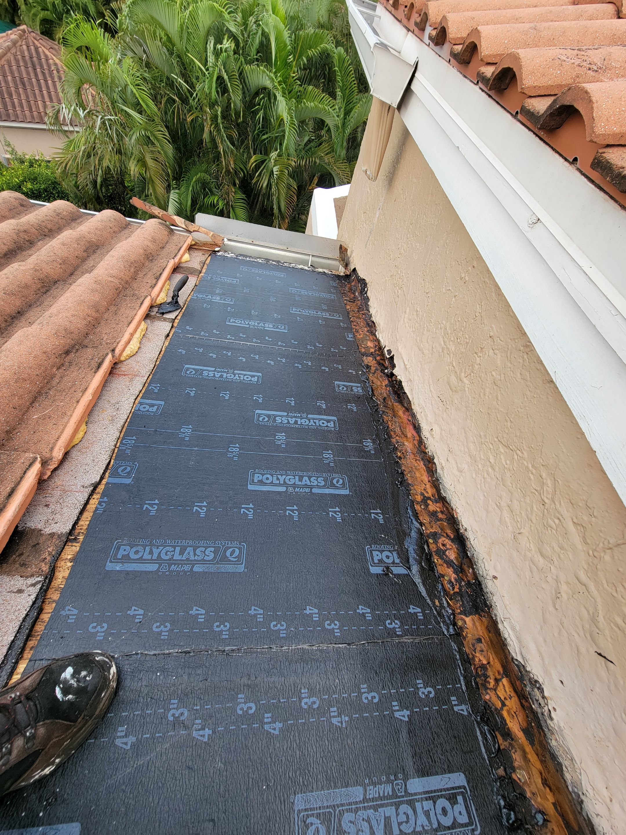 Villa Sonrisa Dr., Boca Raton, FL by G&J Roofing 