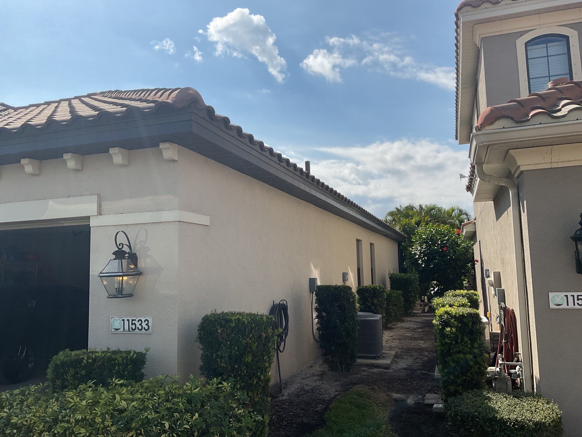 Bronze 7-Inch Seamless Gutters in Fort Myers FL by Gutter Professor by Gutter Professors