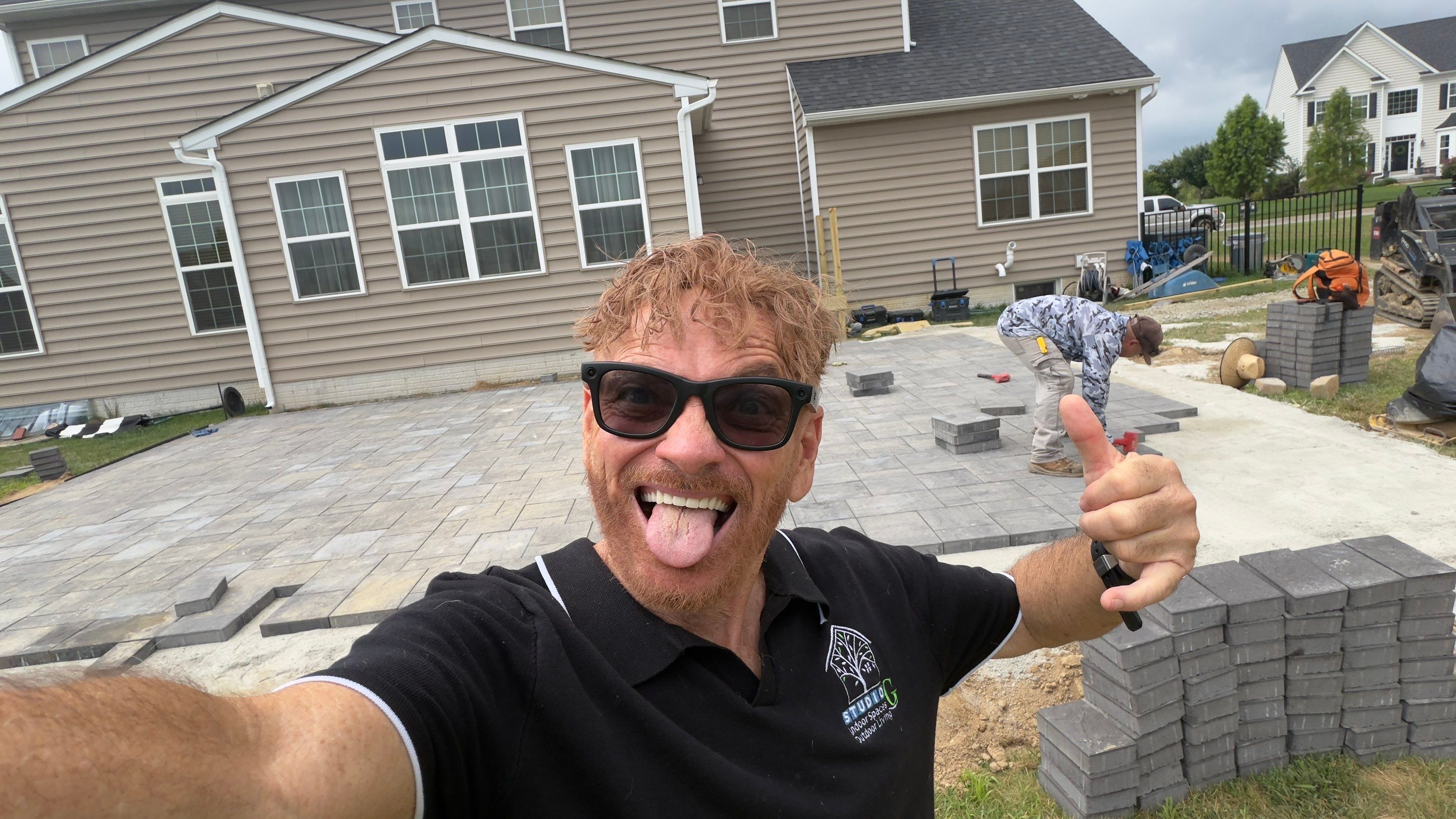 🏡 BELGARD PAVER PATIO WITH DECK STEPS IN MIDDLETOWN, DELAWARE 🔥🧱✨ by Studio G Indoor Spaces & Outdoor Living