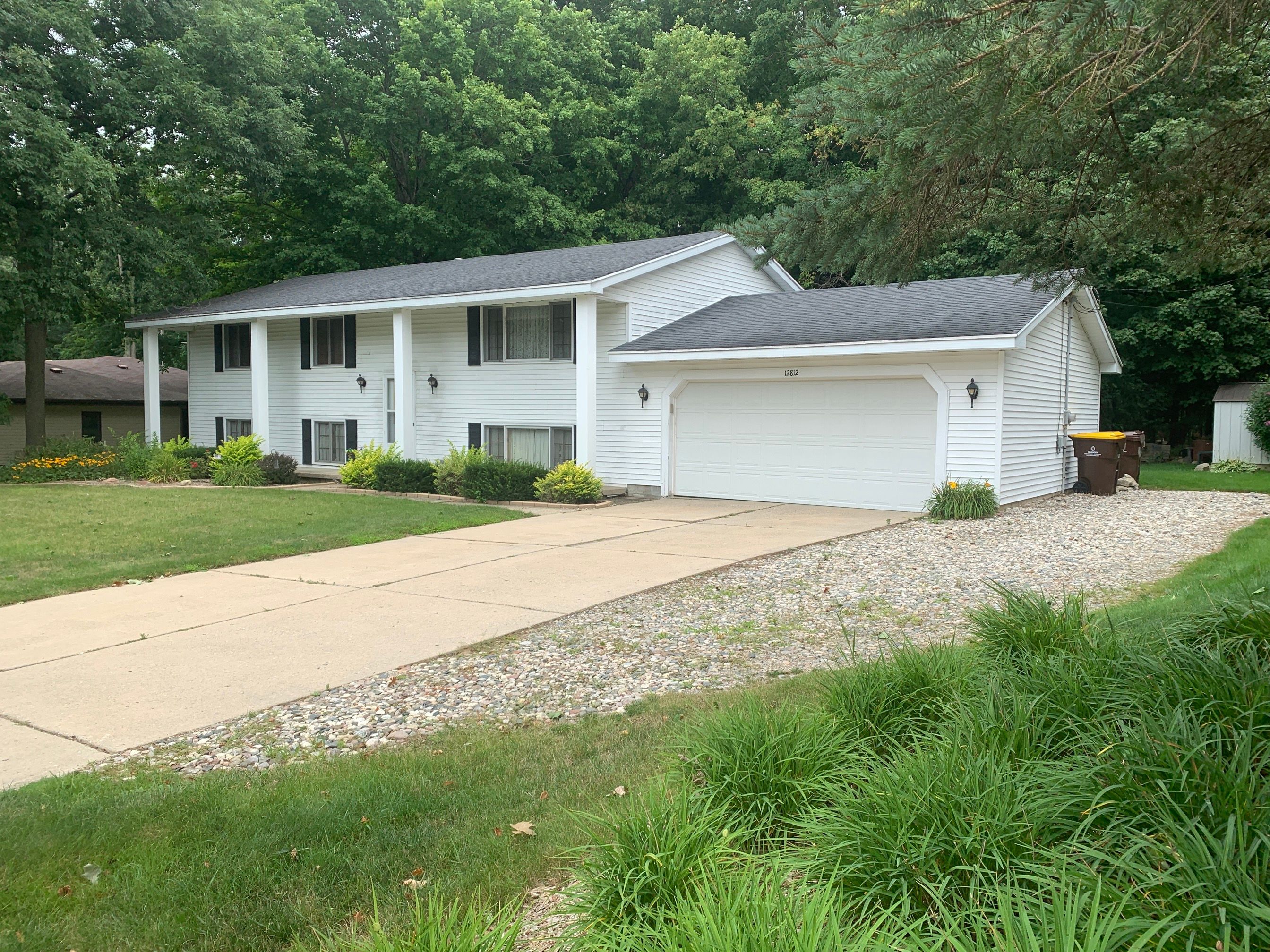Complete Siding, Roofing, and Window Replacement by Acme Exteriors