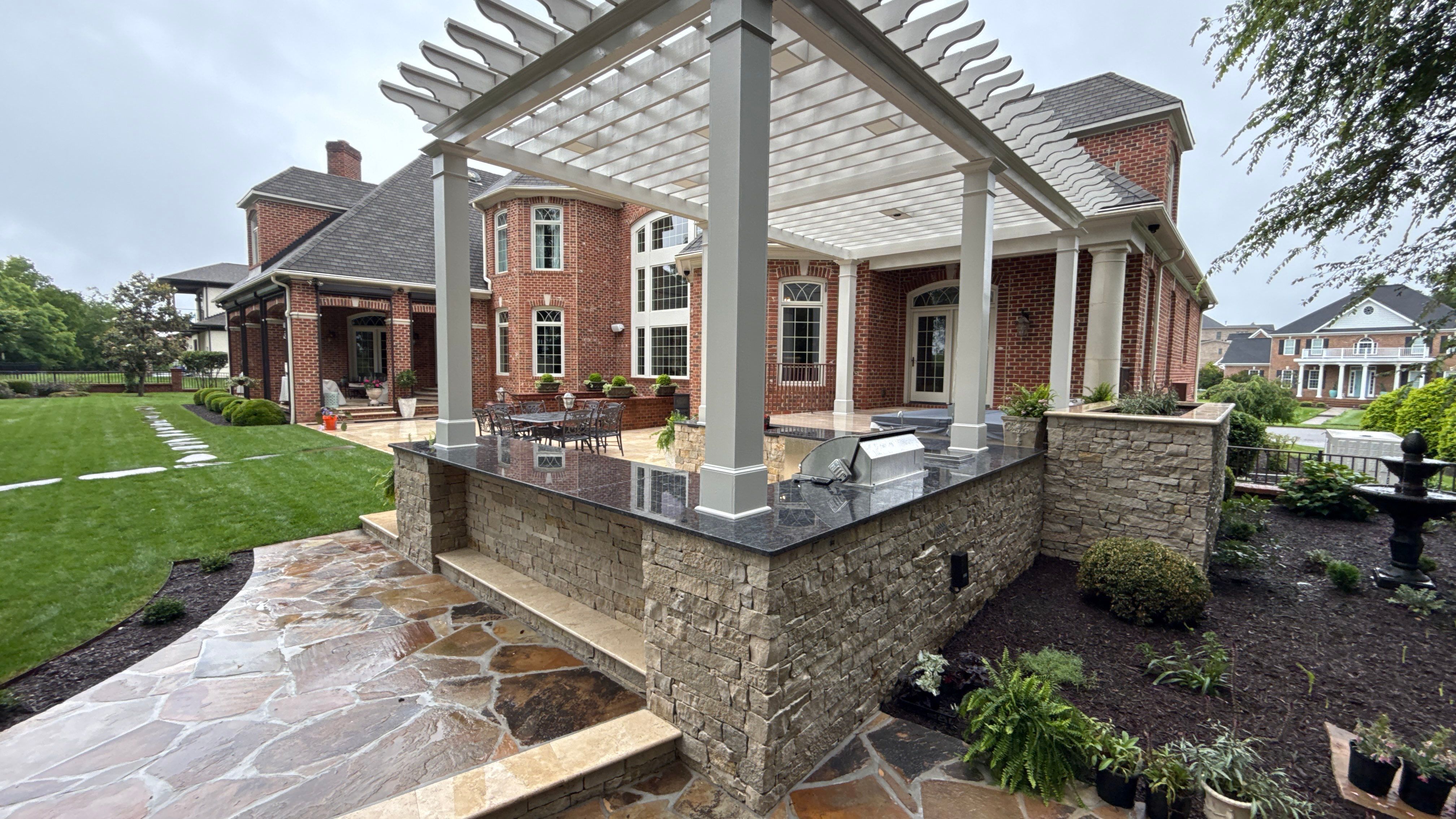 Commonwealth Curb Appeal featured photo.