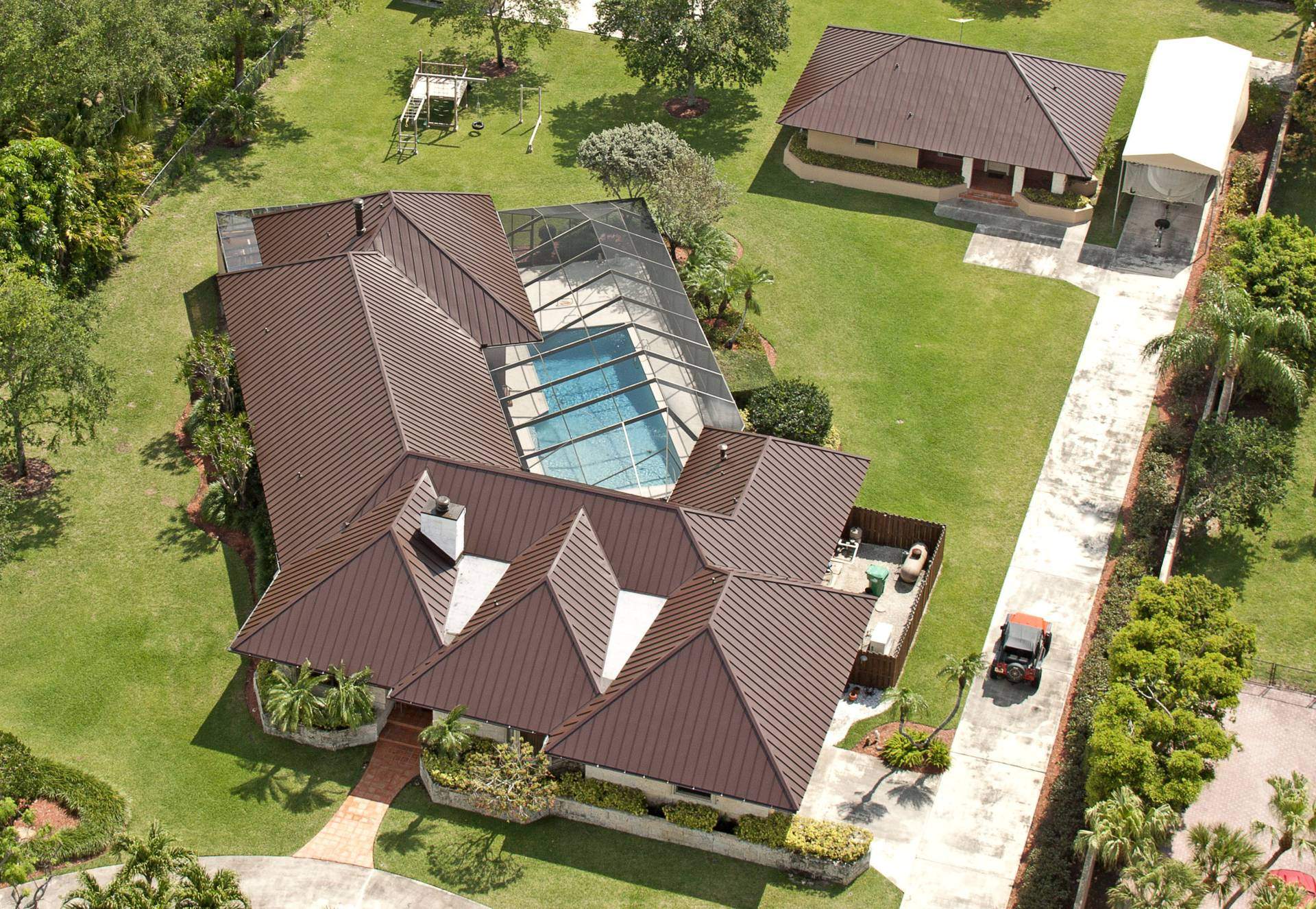 Metal Roof - Galvalume - Mansard Brown by Istueta Roofing