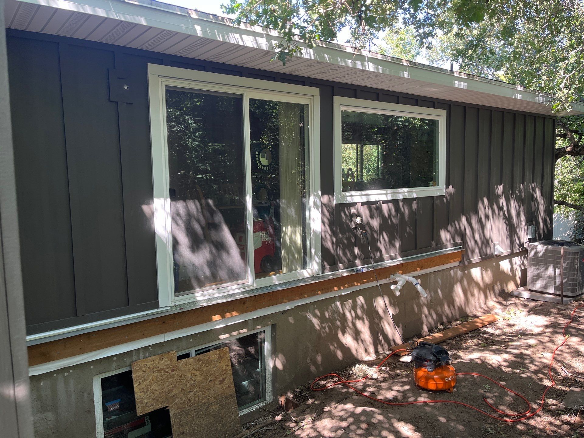 Fruit Heights | Hardie B&B & Shakes | Rich Espresso by Ideal Siding Utah
