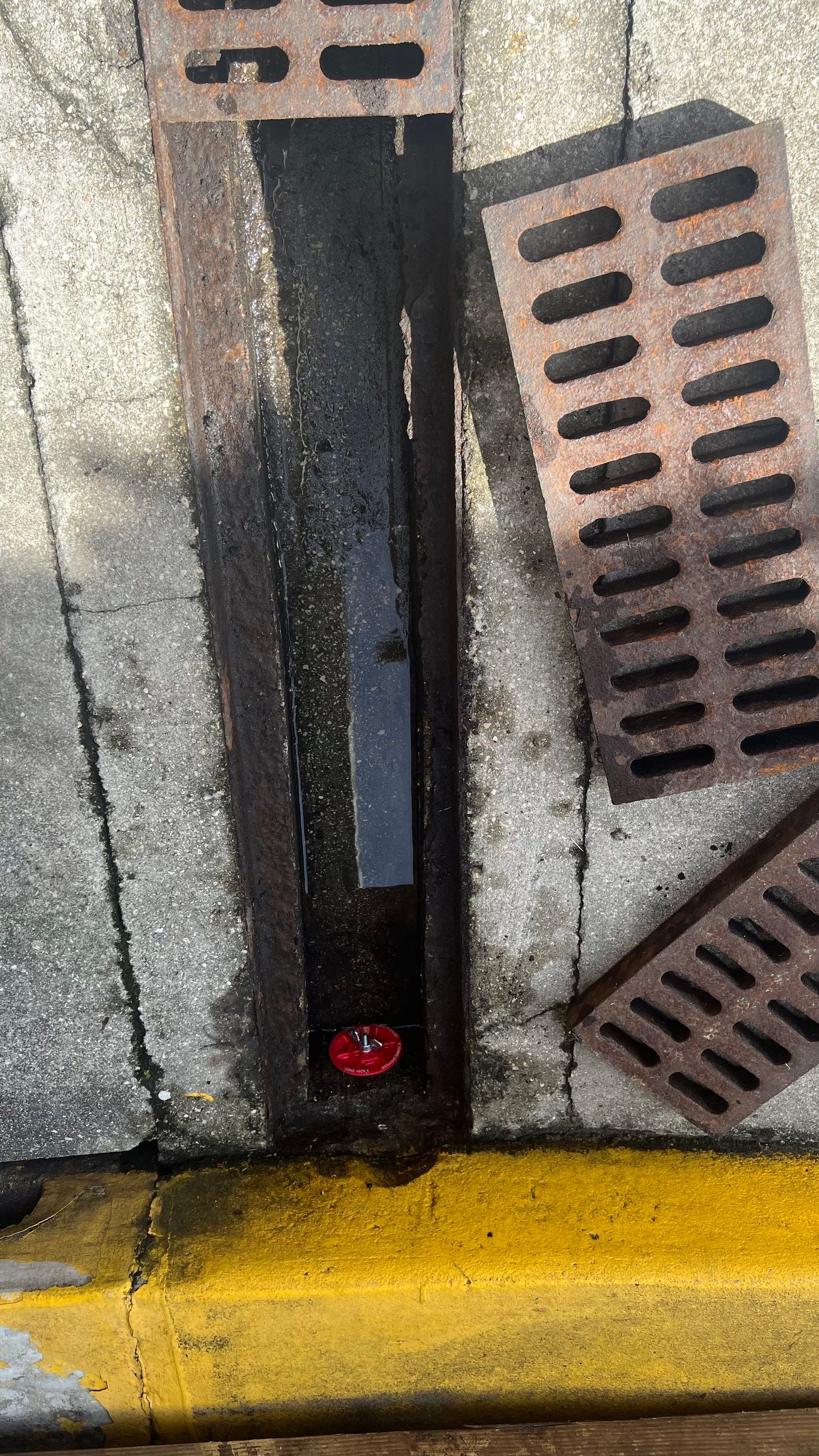 Marco Island Condo Stormwater System Maintenance and Standing Water Removal by APS Power & Water