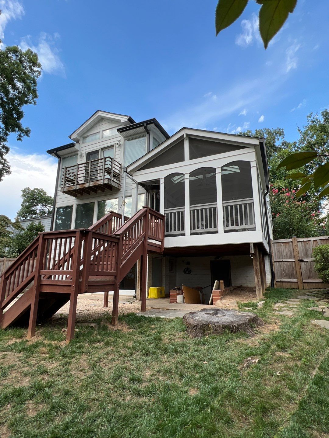 Arlington Hardie Installation - Arctic White by RM Banning, Inc.