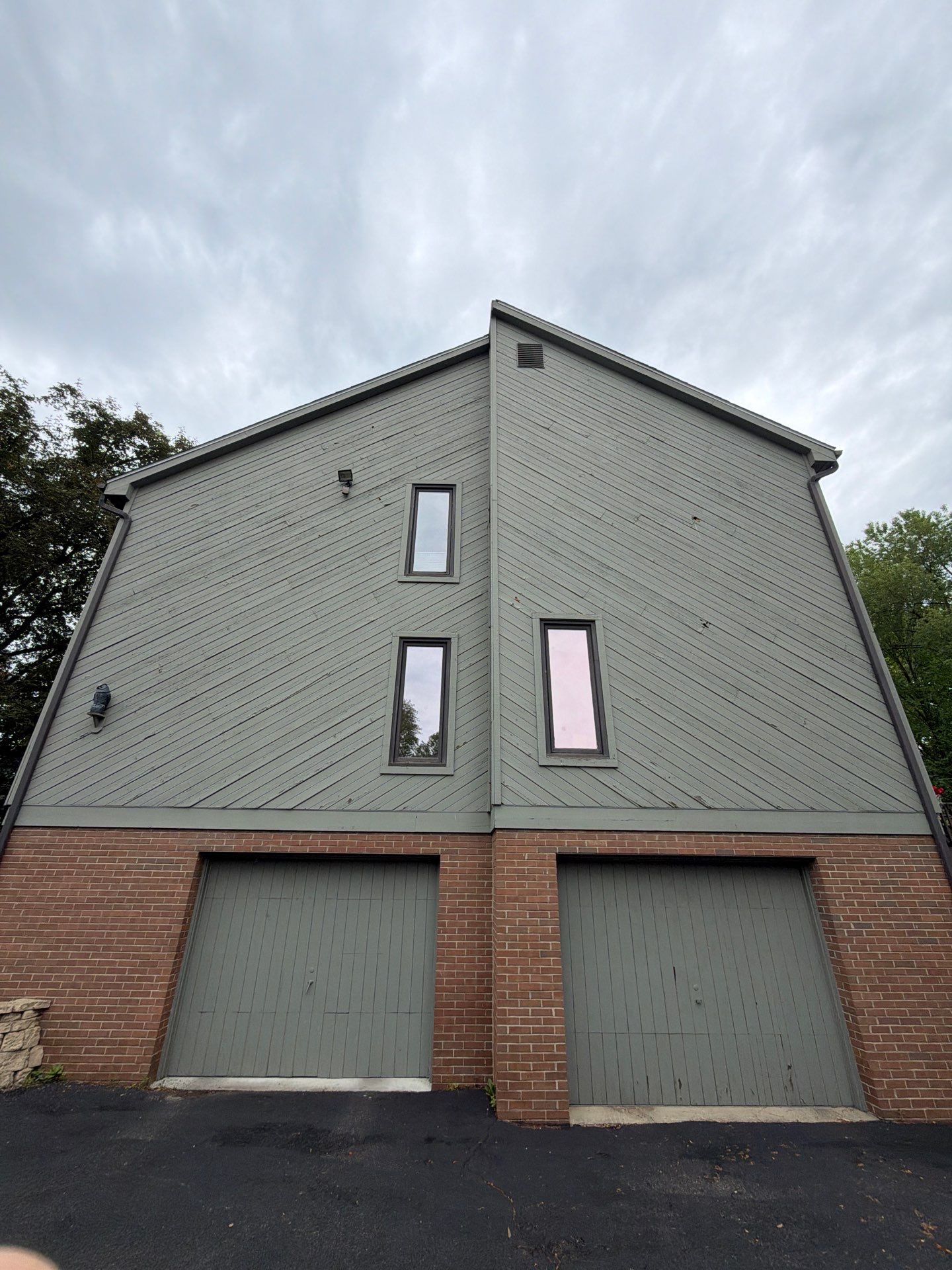 James Hardie Lap & Board and Batten in Aged Pewter at Allison Park by Ideal Siding Pittsburgh
