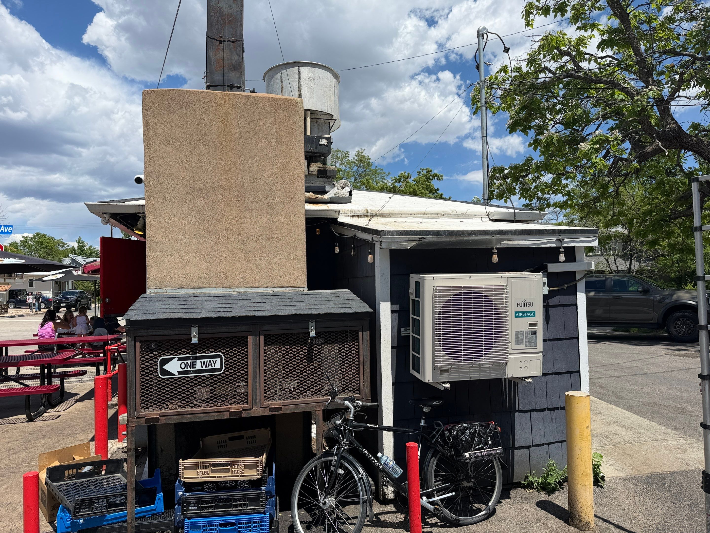 Snarfburger Commercial PVC KEE HP installation with ribs in Boulder by Rhino Roofing LLC