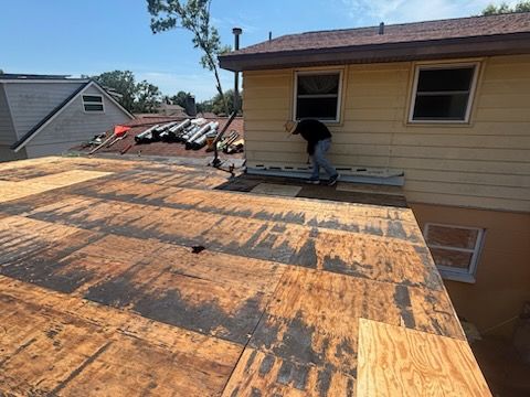 Project in St. Petersburg 33702 by Mitchell Roofing Company LLC 