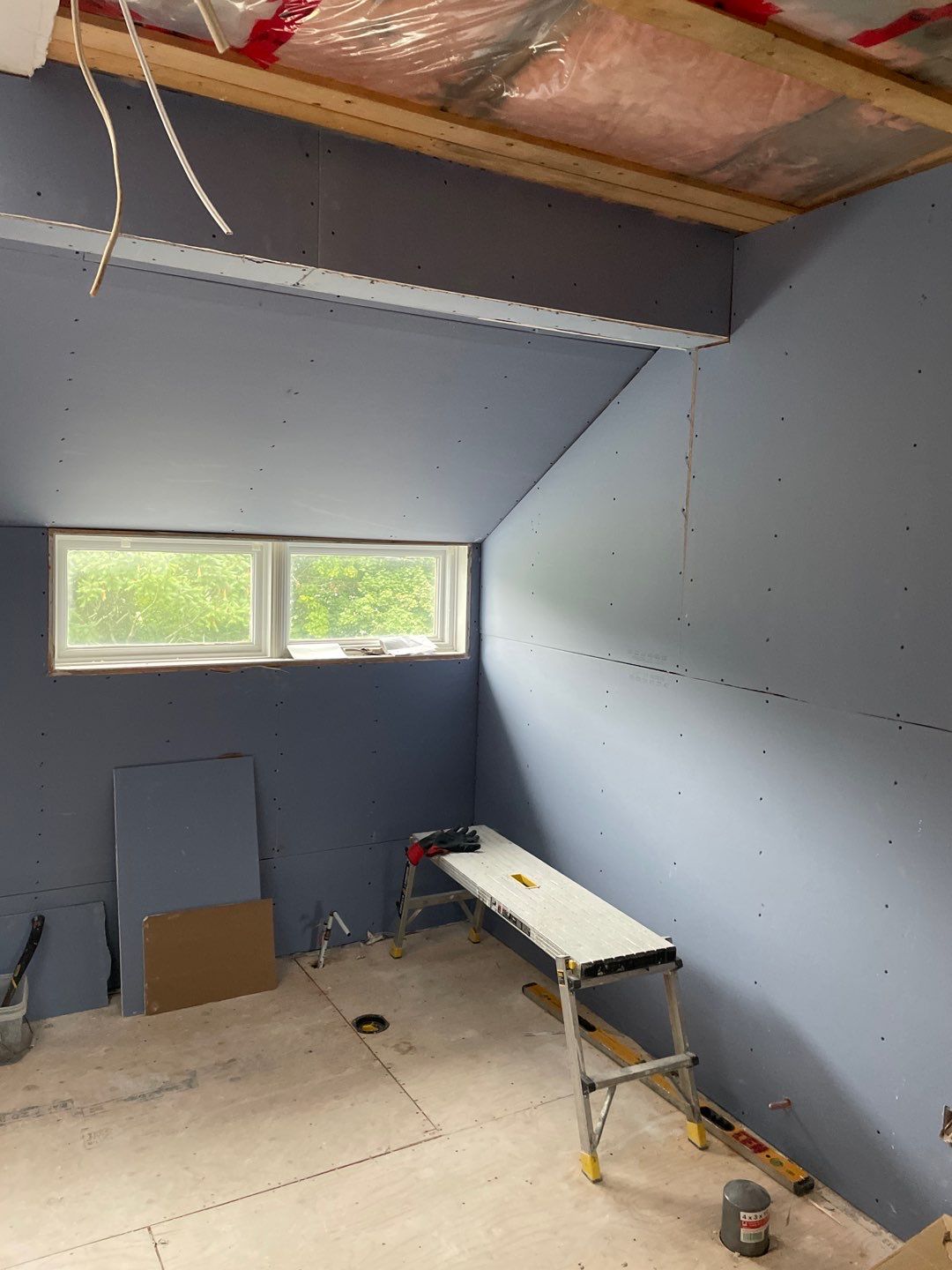 Full house reno by Eco-Nature Construction Inc.