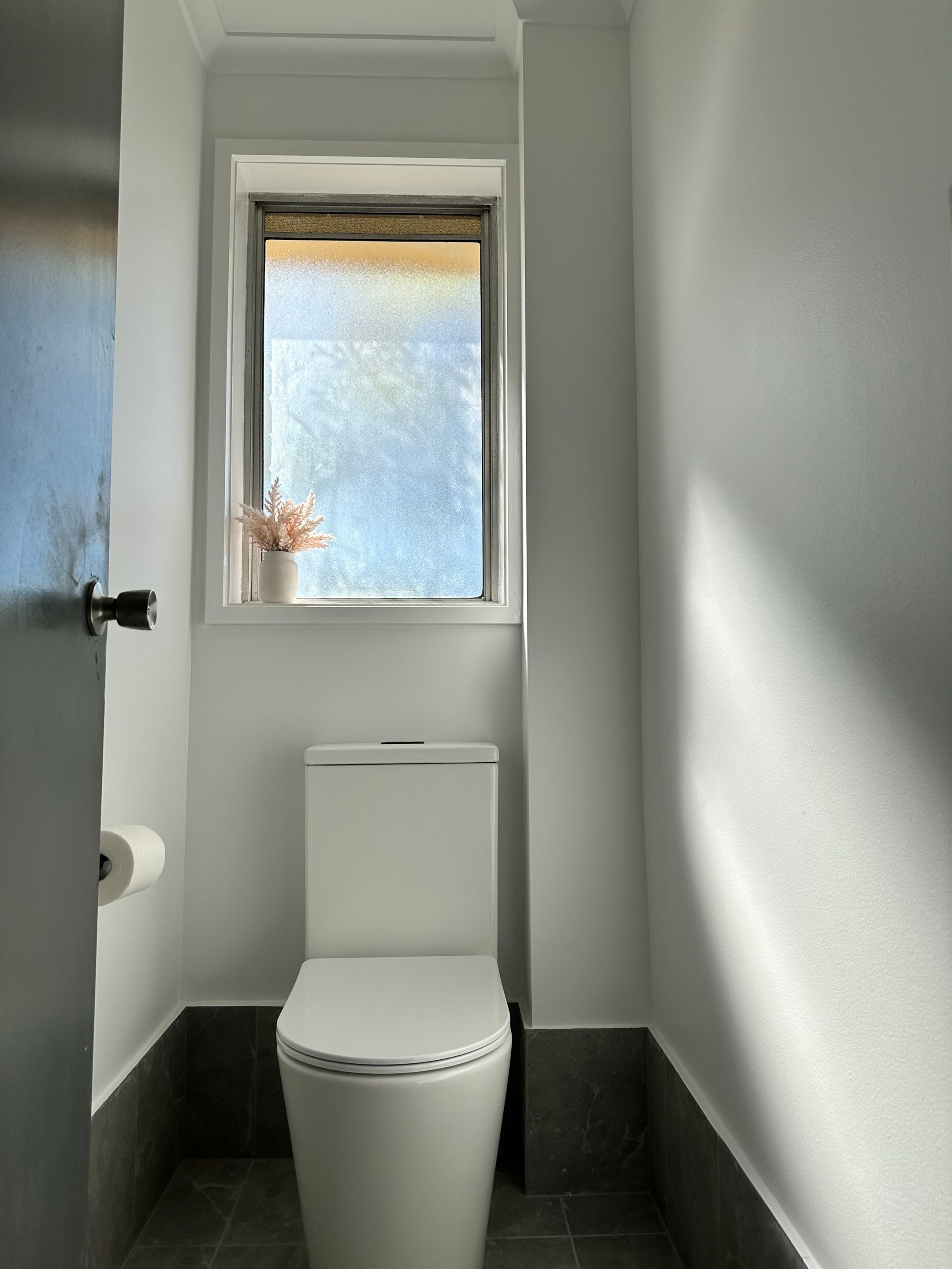 Bathroom & Toilet Renovation by Re-seal Bathrooms