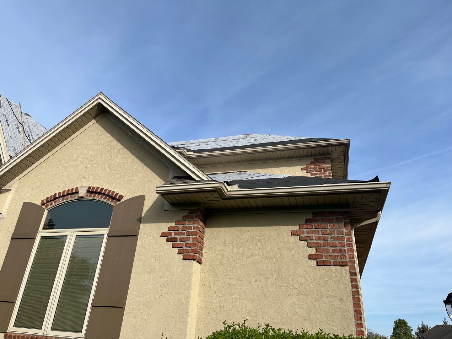 Residential Roofing Installation using GAF Timberline HDZ Weathered Wood by Nitro Roofing and Construction