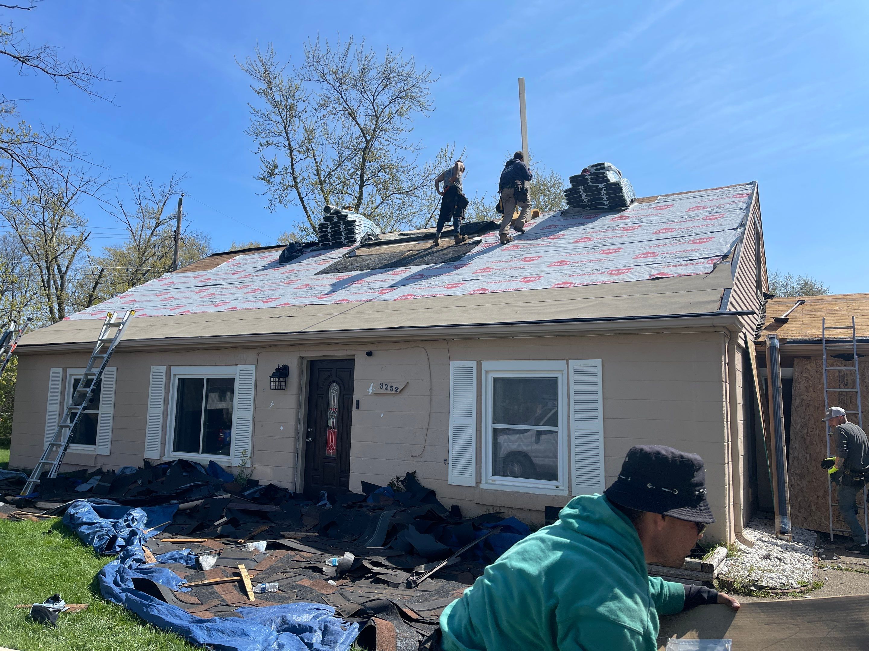 Residential Roofing Installation using IKO DYNASTY - Granite Black by JNR Roofing LLC