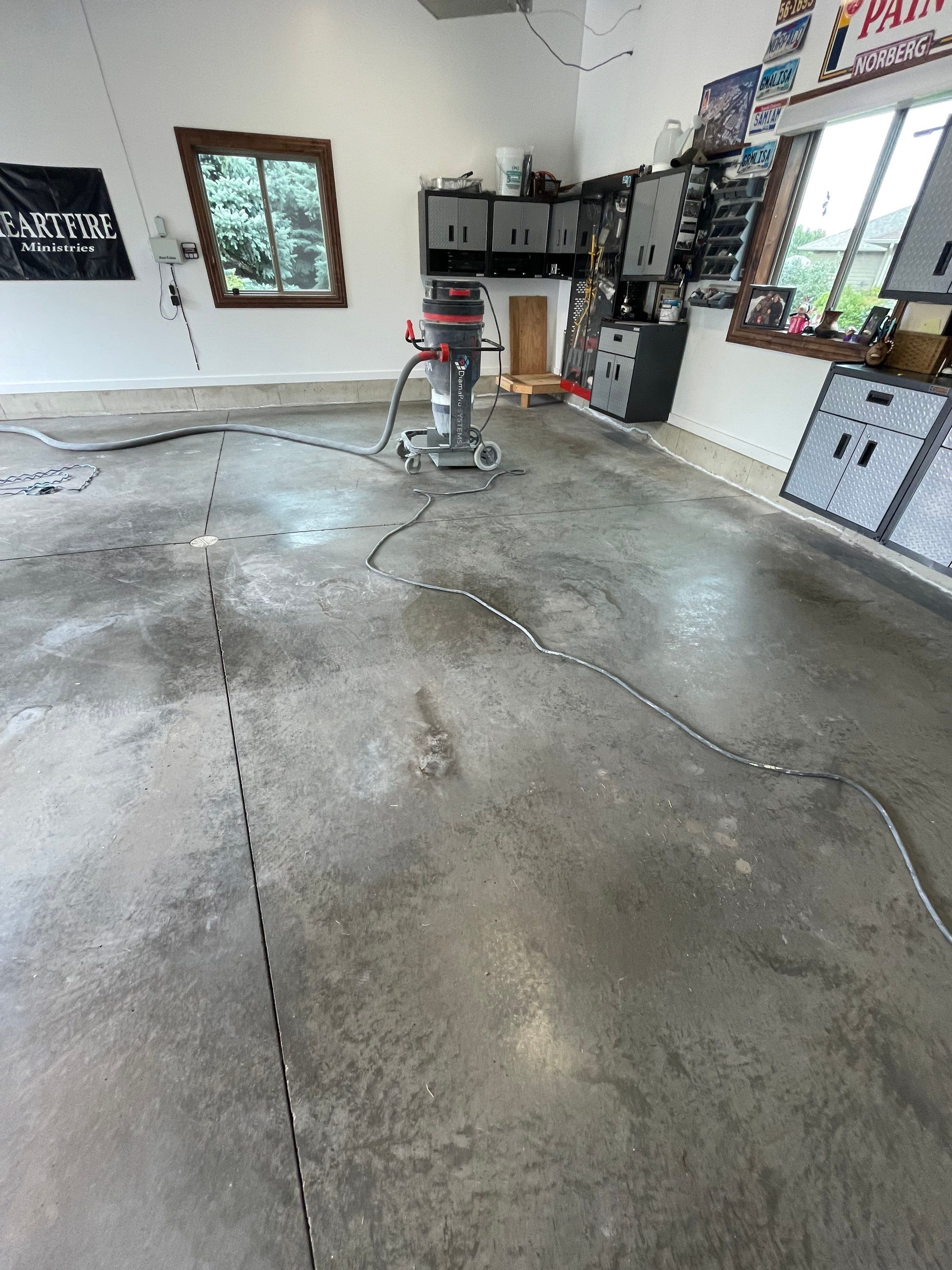 Garage Floor Coating and Domino Flake Finish in Sioux Falls by Select Painting, Coatings & Garage Cabinets