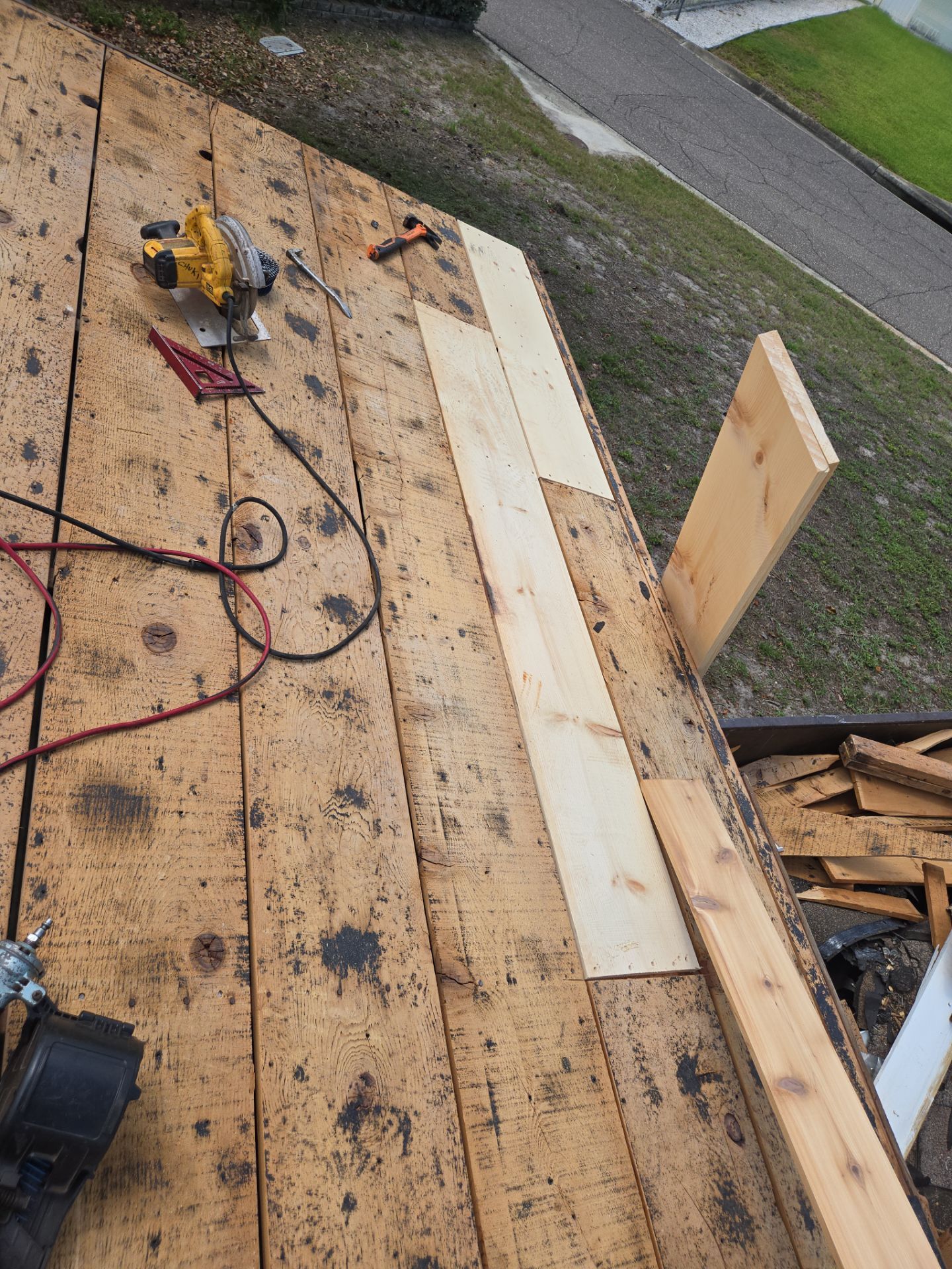 Project in Seminole 33772 by Mitchell Roofing Company LLC 