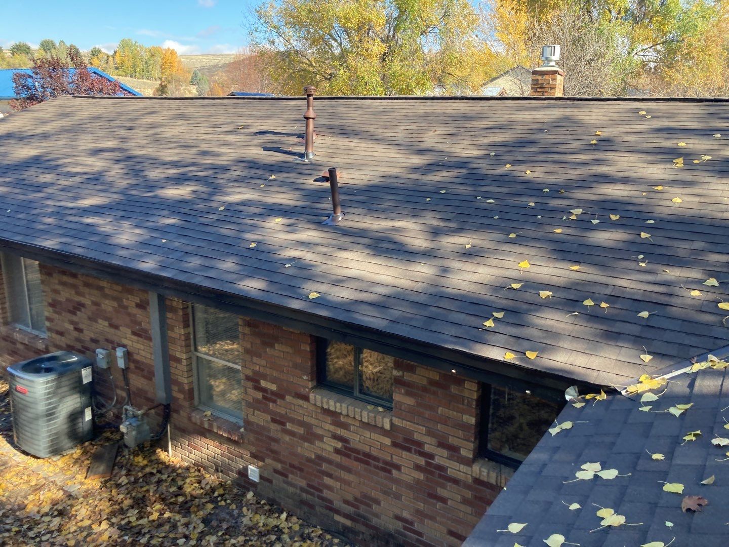 Shake removal and reinstallation of Owens Corning Oakridge in Teak by ID Roofing LLC