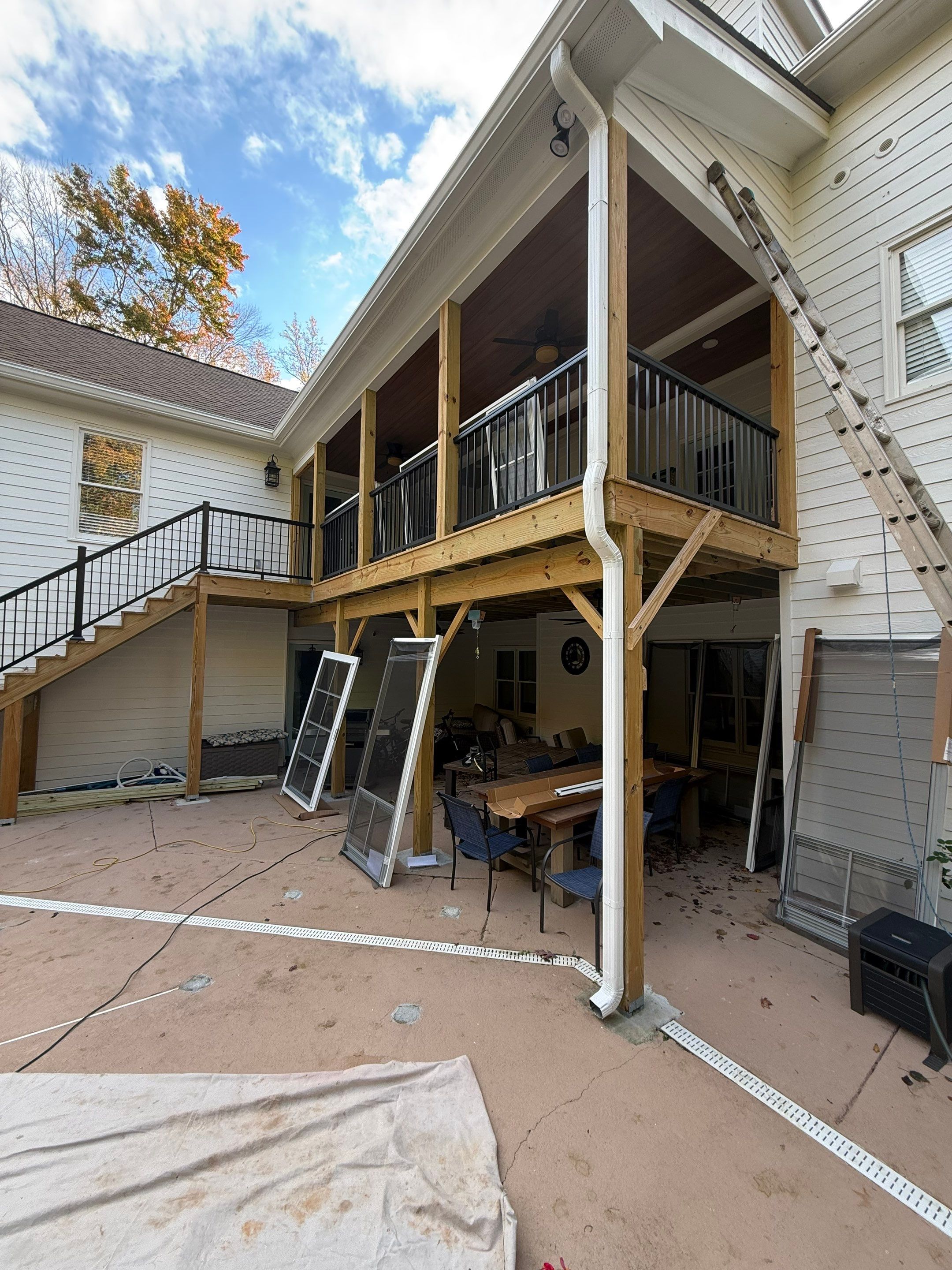 Elevated Deck and Screened-In Porch Replacement in Powder Springs by Swift Home Renovations