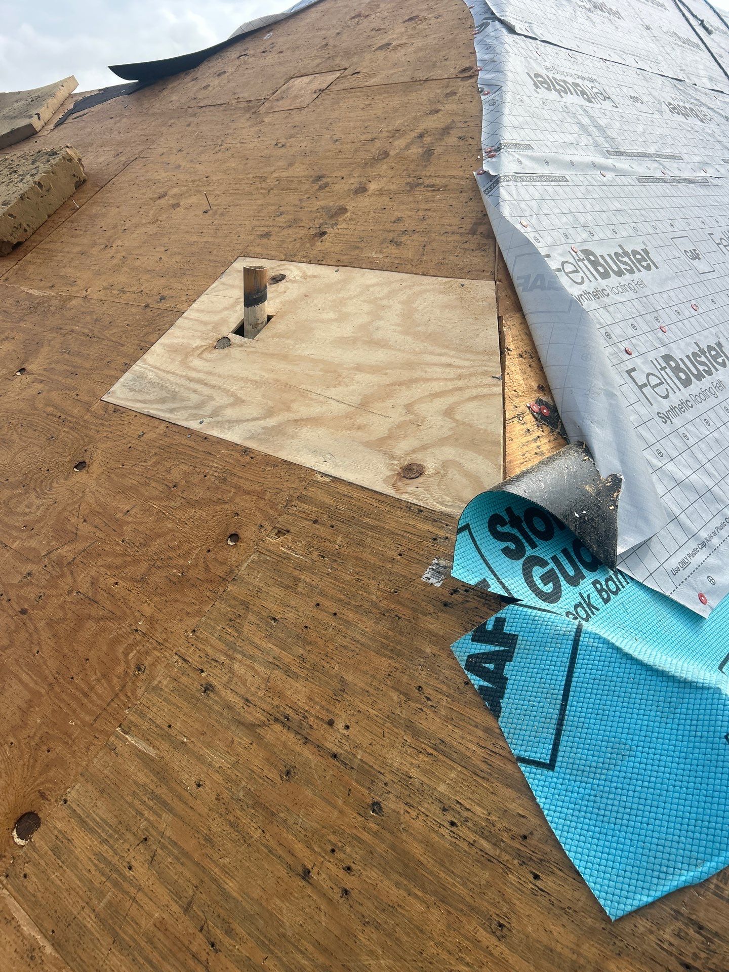 Roof Replacement Pasadena by Roof Repair Company