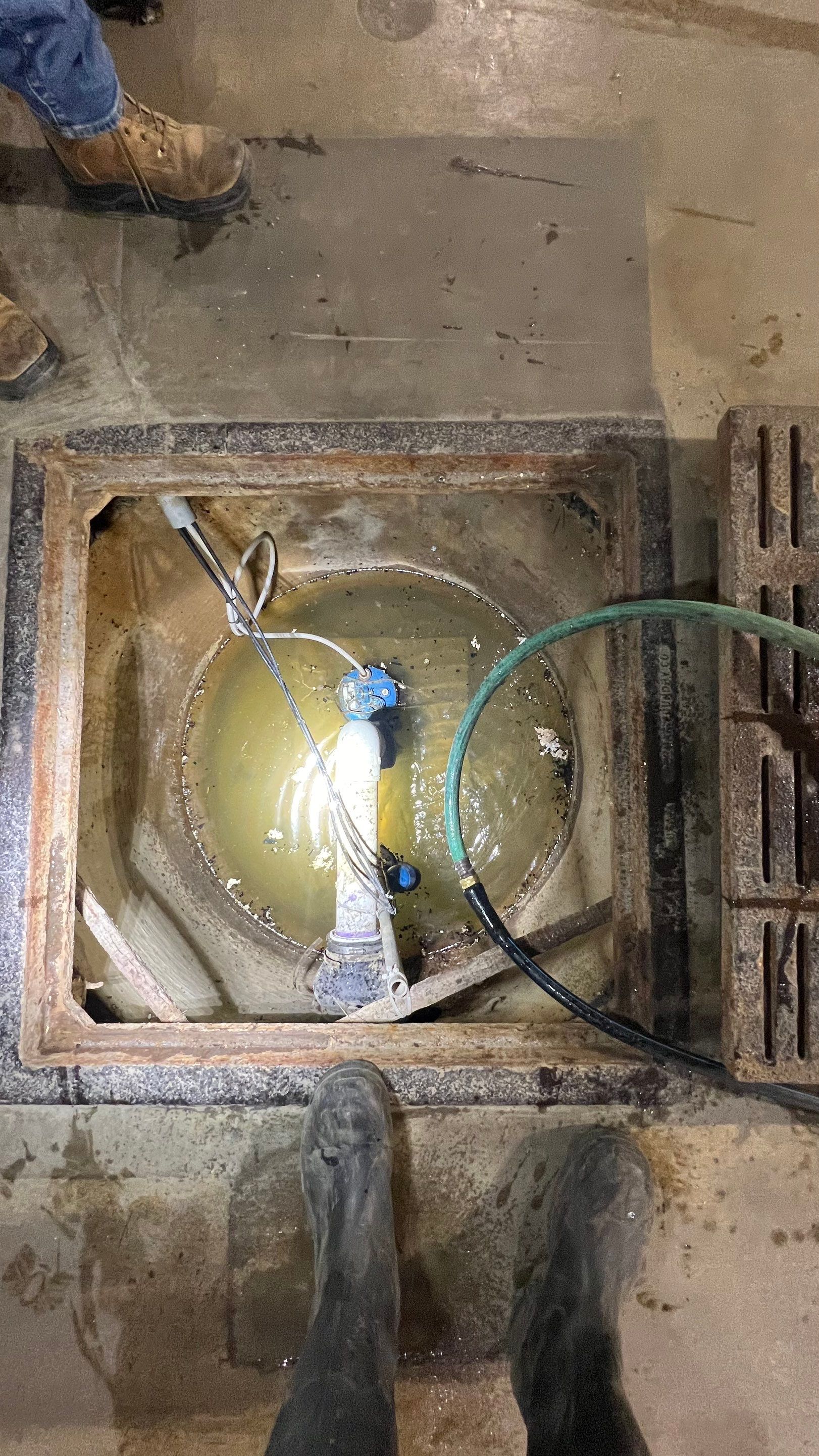 Naples Condo Complex Stormwater System Maintenance and Hurricane Cleanup by Don Mar, Inc. Storm Water Solutions