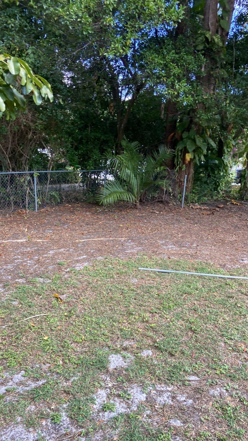 Bradenton, FL 4 ft. and 6 ft. Vinyl Privacy Fence by Asap fence and gates, LLC