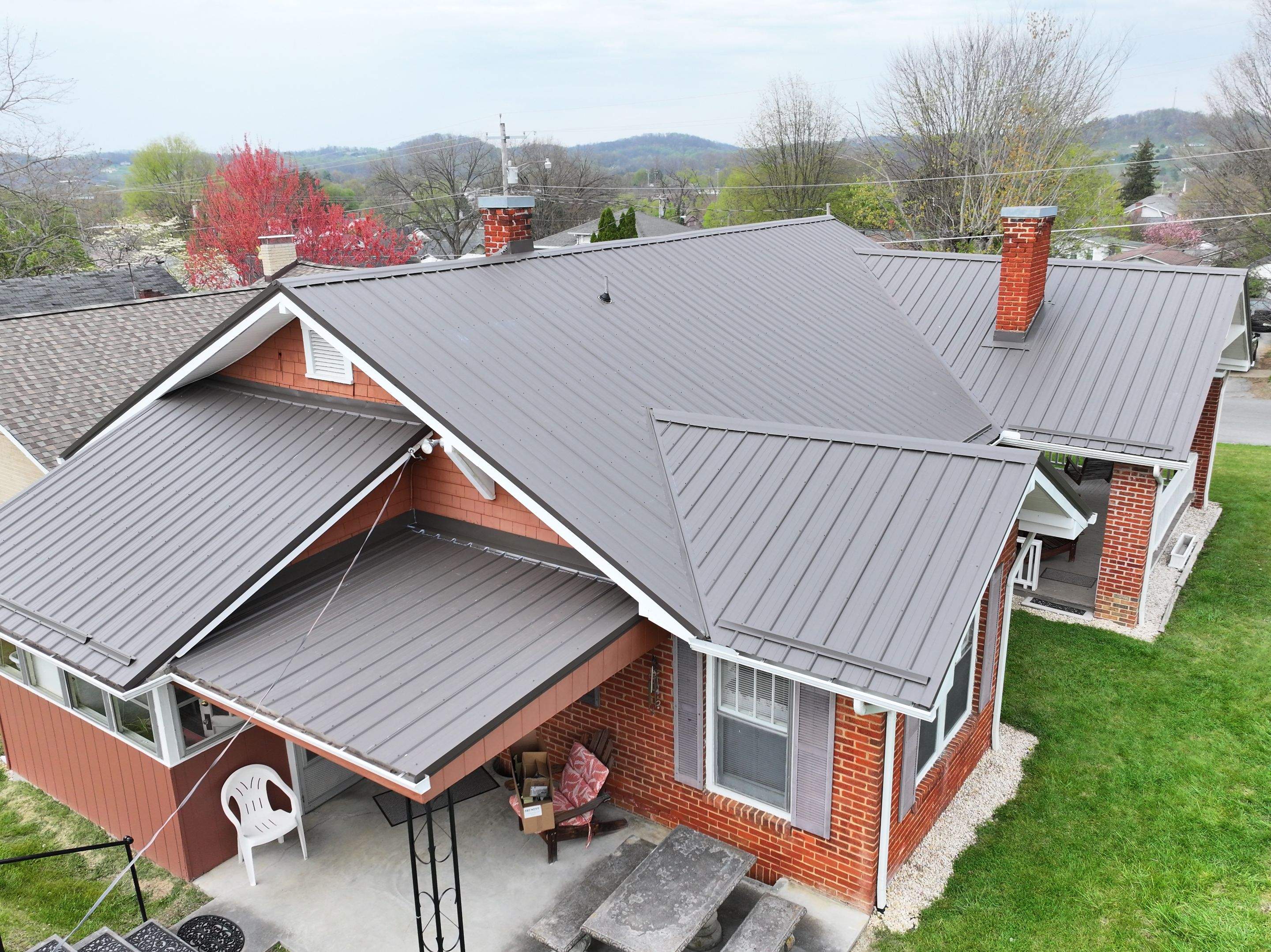 Winters Residence by Omnia Roofing