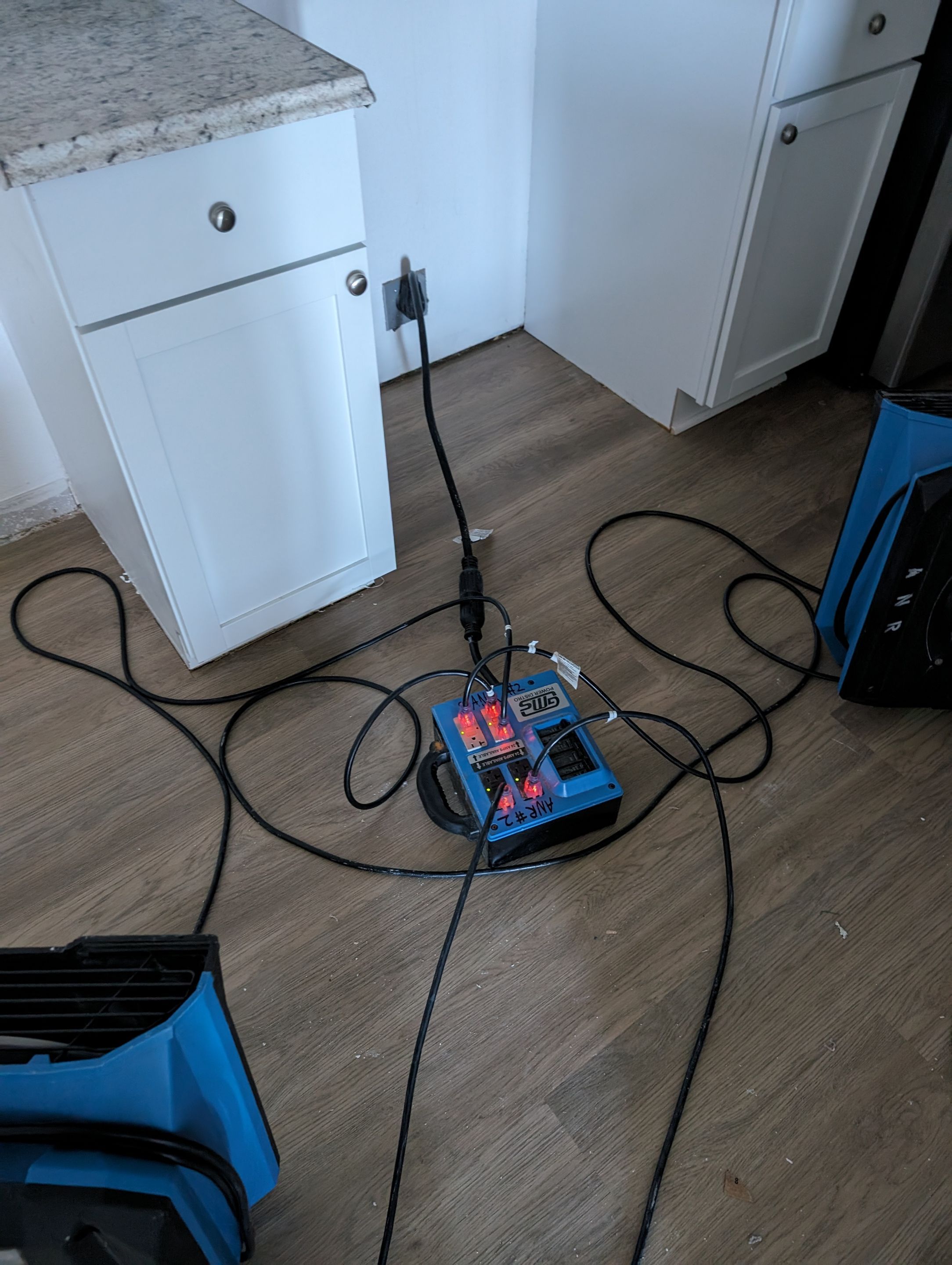 Emergency Service Water Mitigation in Louisville, KY  by ANR Restoration