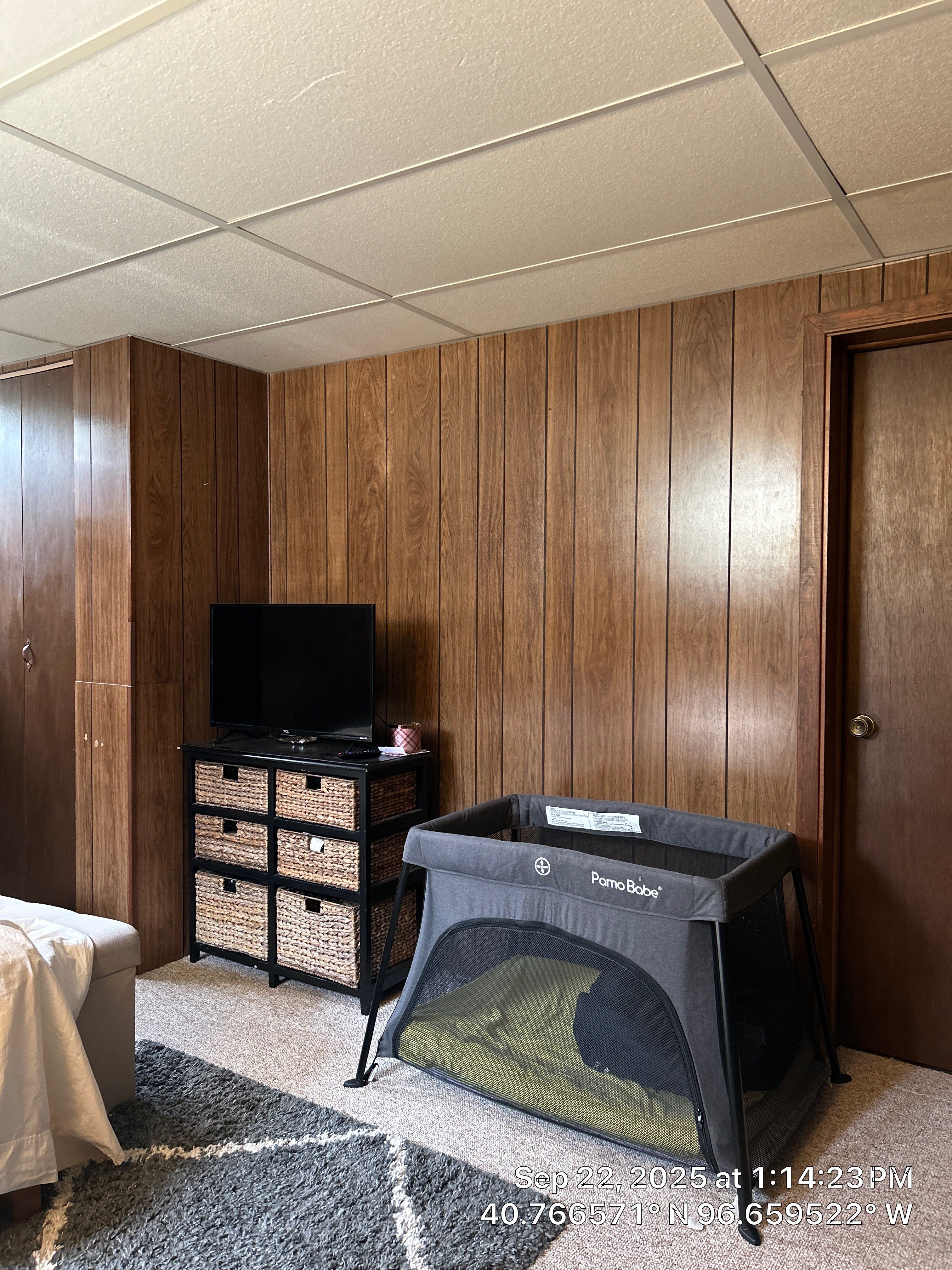 Basement Bedroom Interior Assessment and Ceiling Repair in Lincoln by CompanyCam Sales Demo