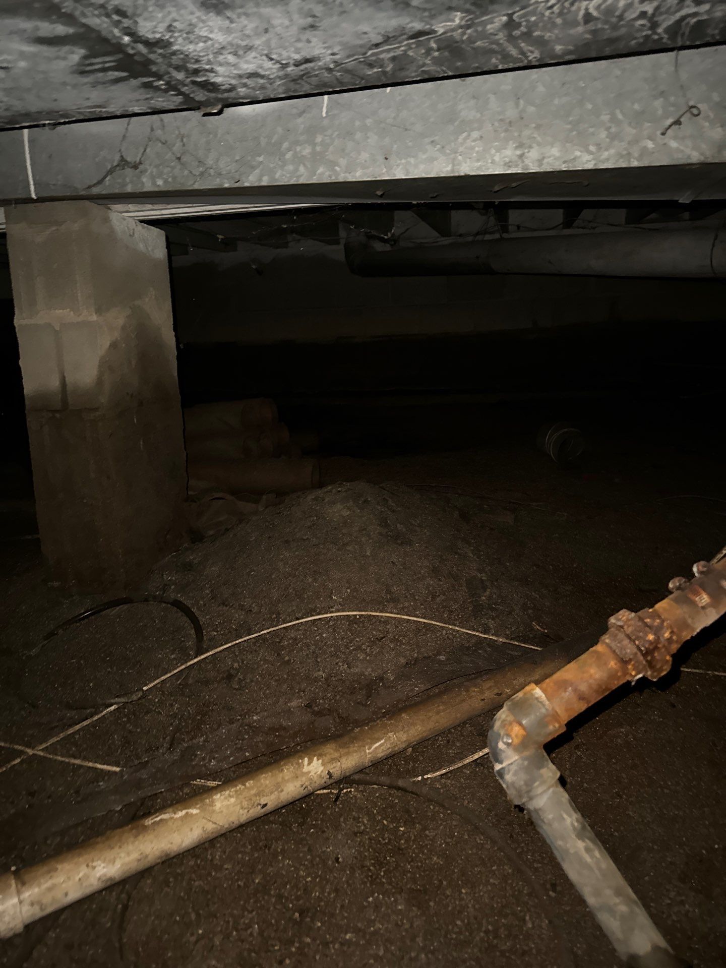 Crawl Space Water Extraction by Chicagoland Water Medics