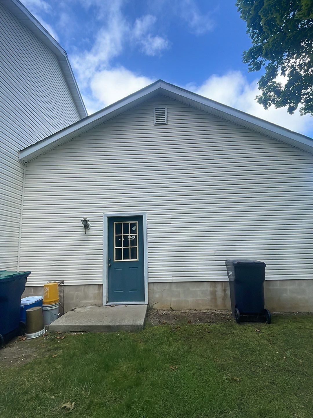 House Wash, Roof Refresh sections & Concrete Cleaning by SJ Exterior