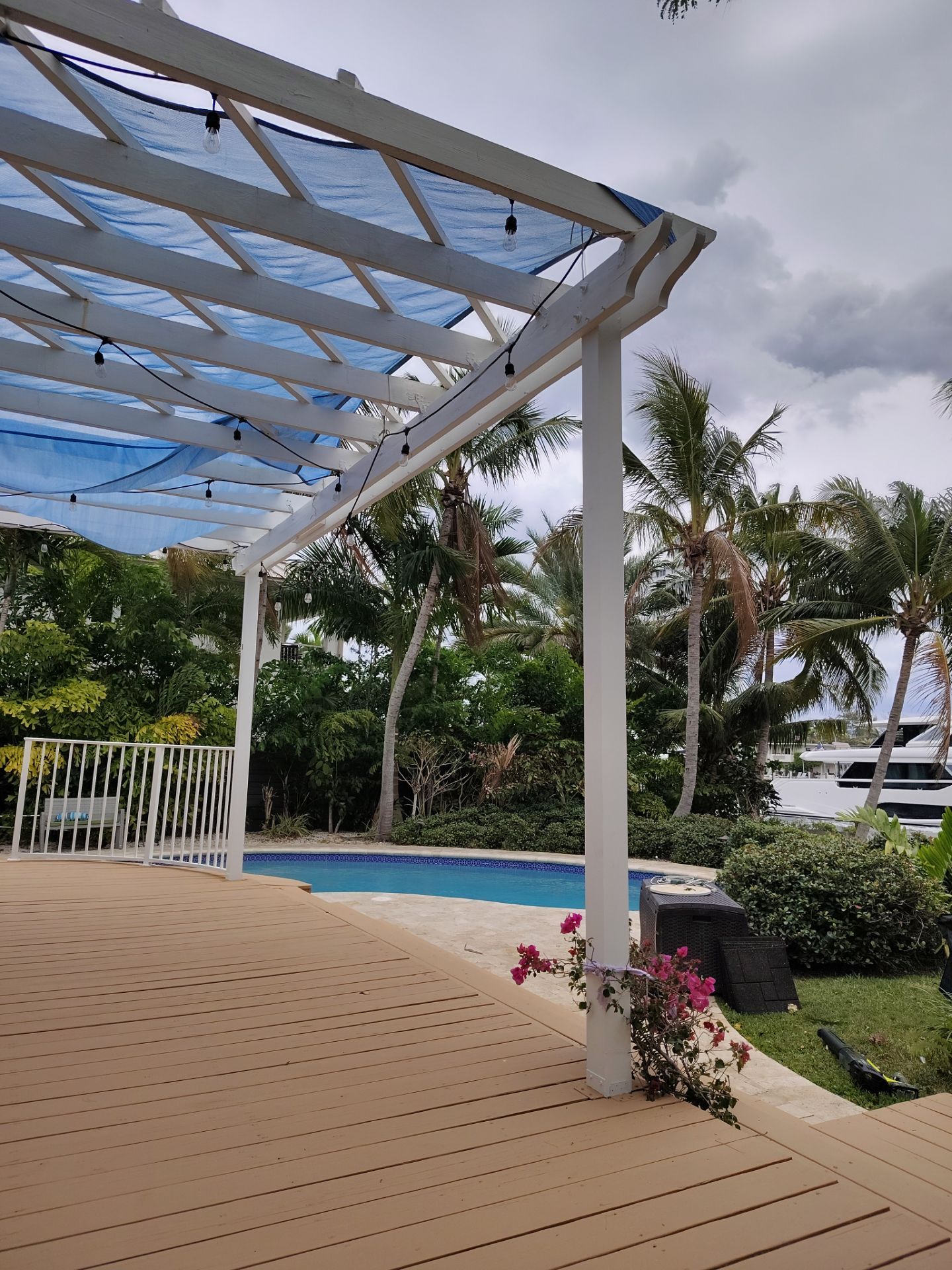 Residential Full Exterior  by John “The Greek” Painting