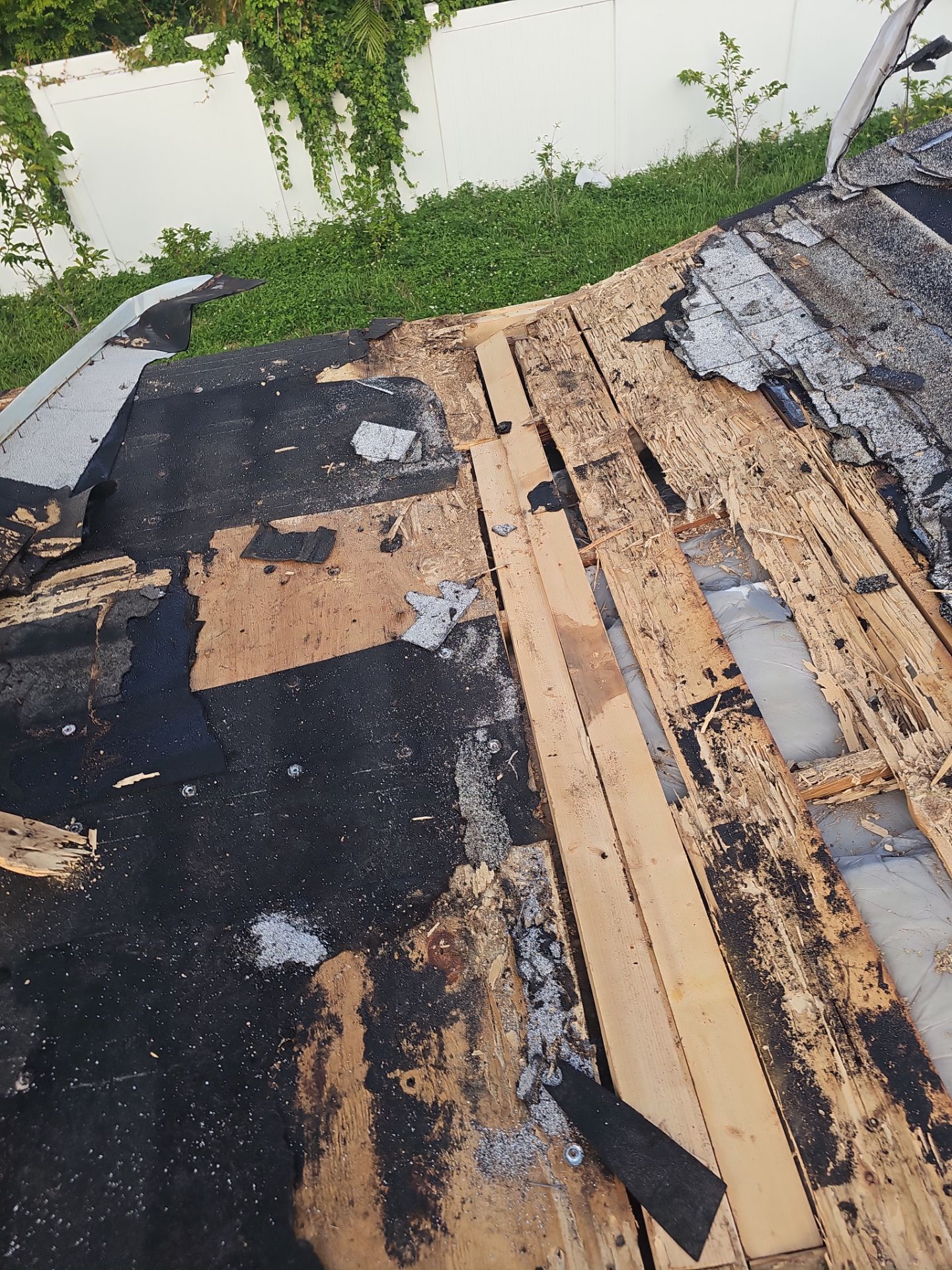 Project in Seminole 33772 by Mitchell Roofing Company LLC 