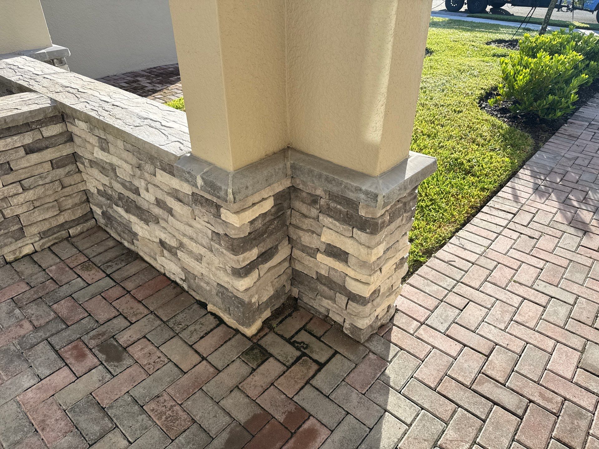 Complete House Wash, Driveway & Lanai Cleaning – Trevesta, Palmetto FL by Sunshine AquaWash