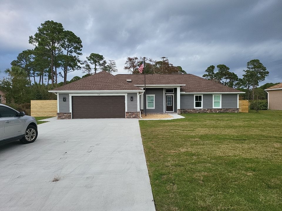 You can never go wrong with Horizontal by Hip Square Fence Inc.