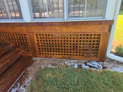 Wood Deck and Siding using Wood Sealant