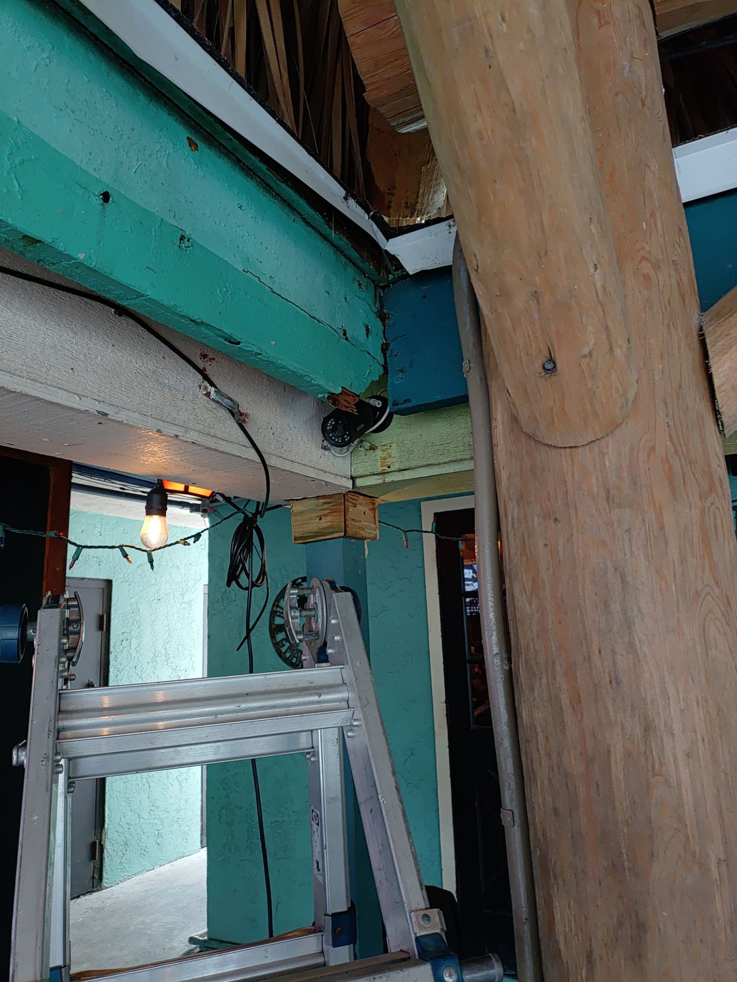 Commercial Replace Gutter in Siesta Key FL by Gutter Professors