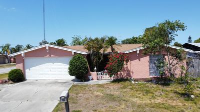 Roof Replacement in Holiday, FL.