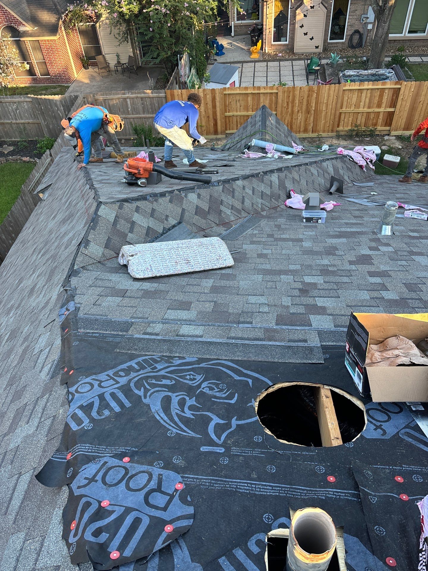 Residential Roofing Installation using Owen's Corning Duration (Lifetime) Shingles by Roof Repair Company