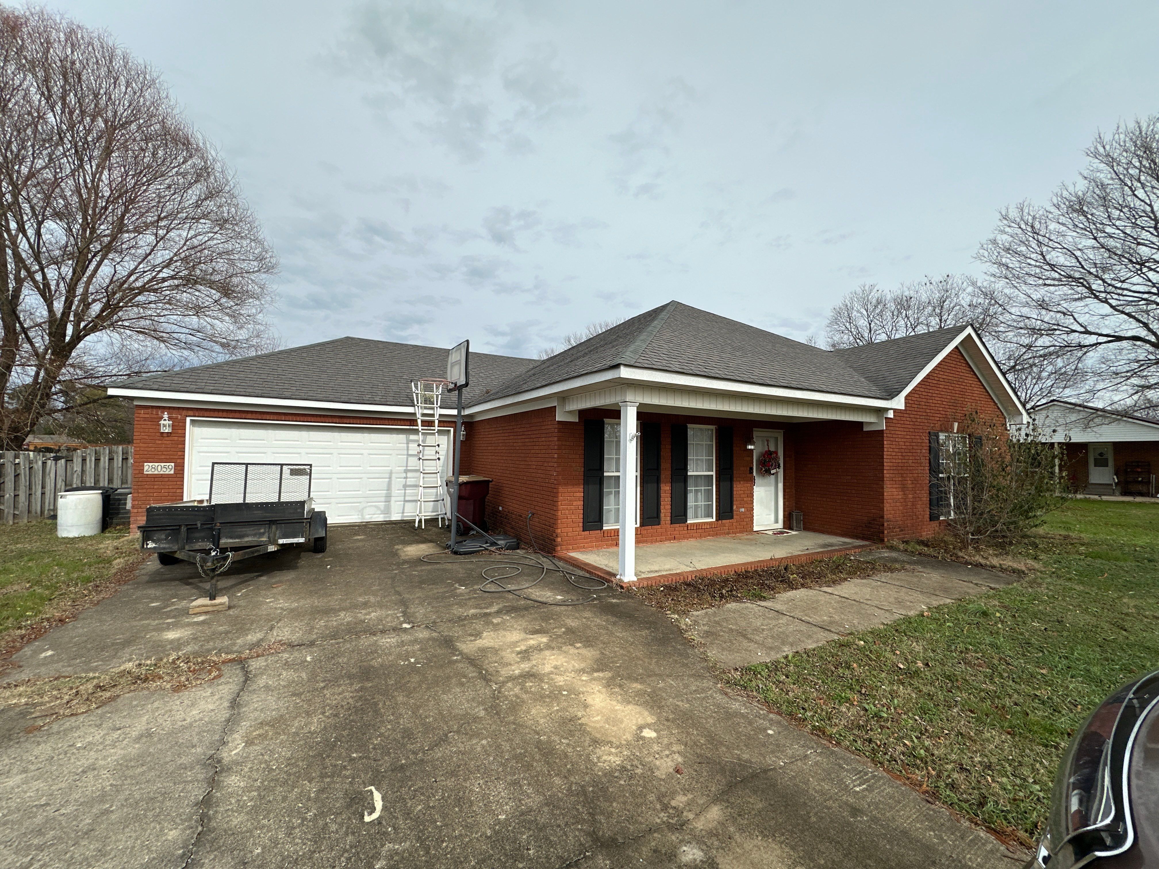 Rustic Black Titan  - Clements by BayCo Roofing