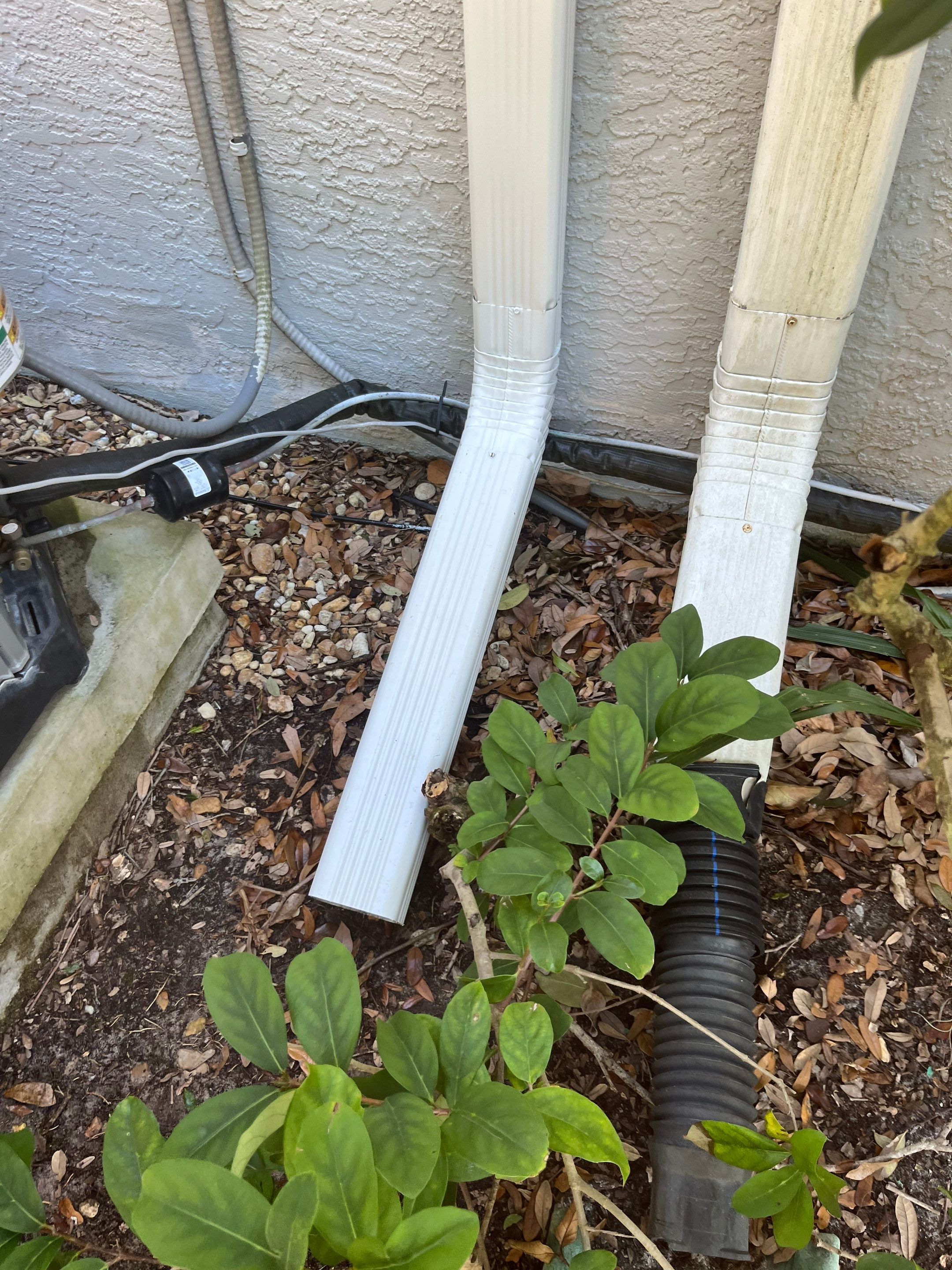 Gutter Cleaning Service in Fort Myers FL by Gutter Professors