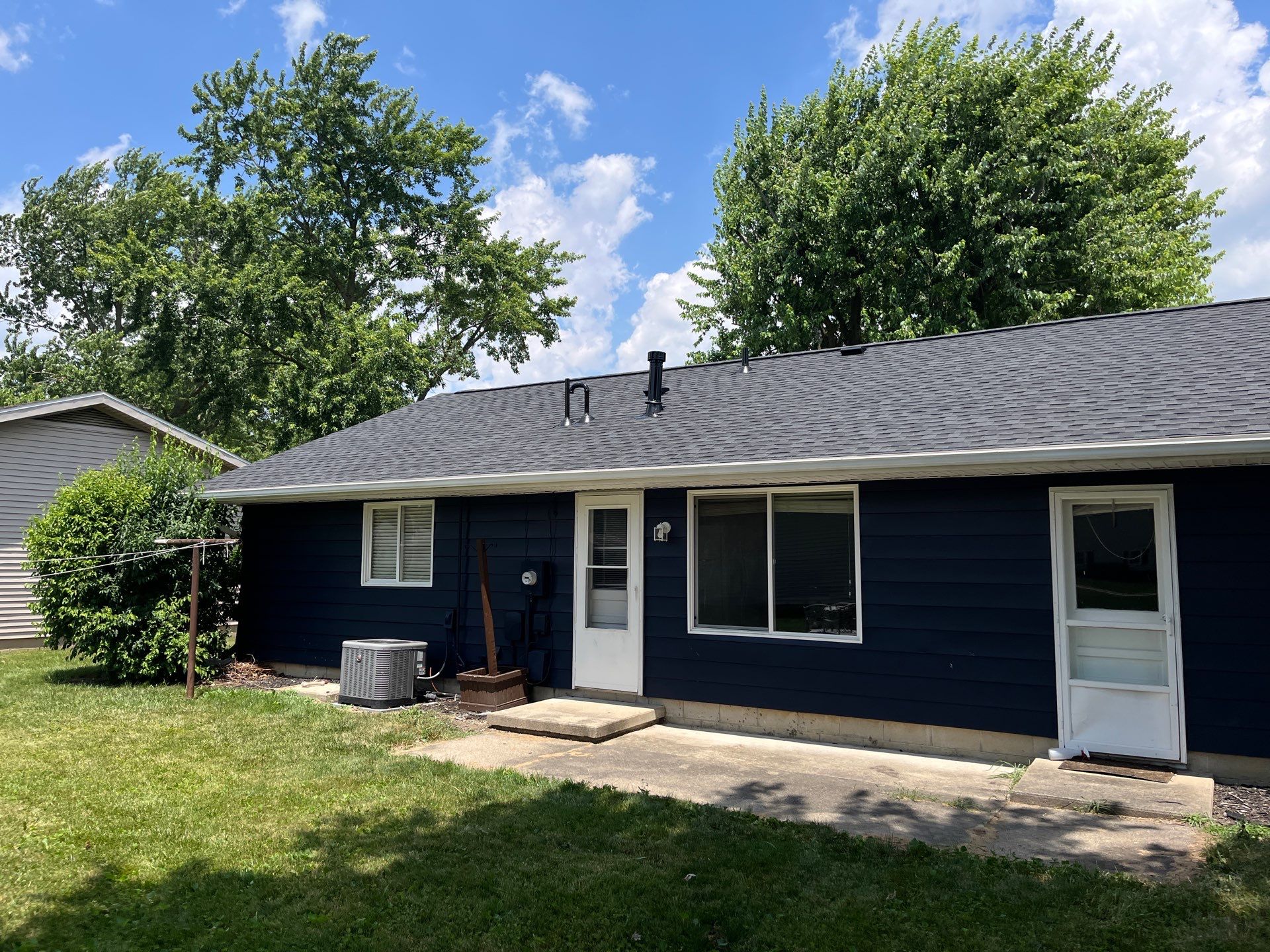 Residential Roofing Installation using GAF Timberline HDZ Charcoal by Nitro Roofing and Construction