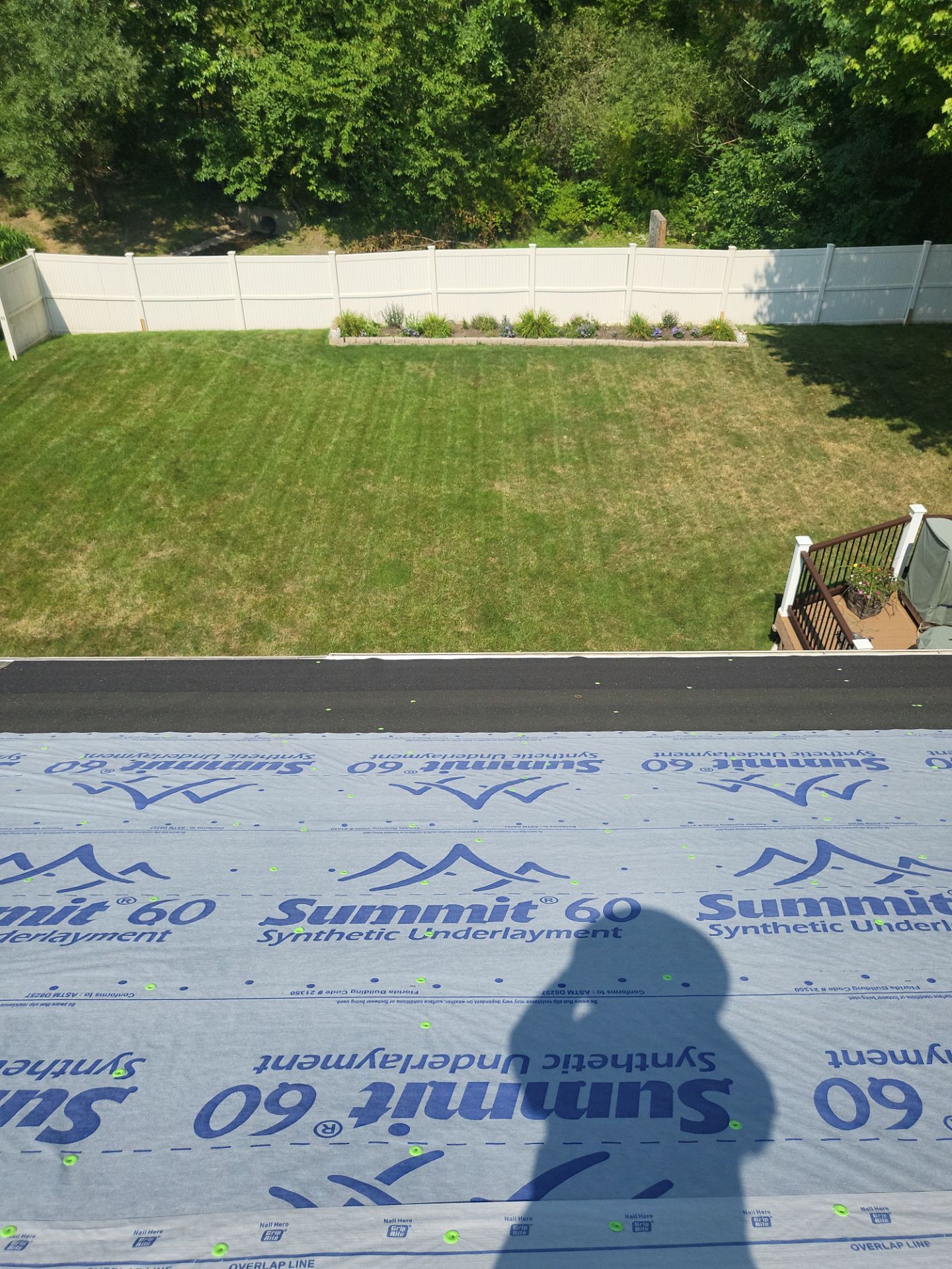 Atlas Pinnacle, Color, Majestic Shake, Drip Edge, Color, White by Eagle Eye Roofing